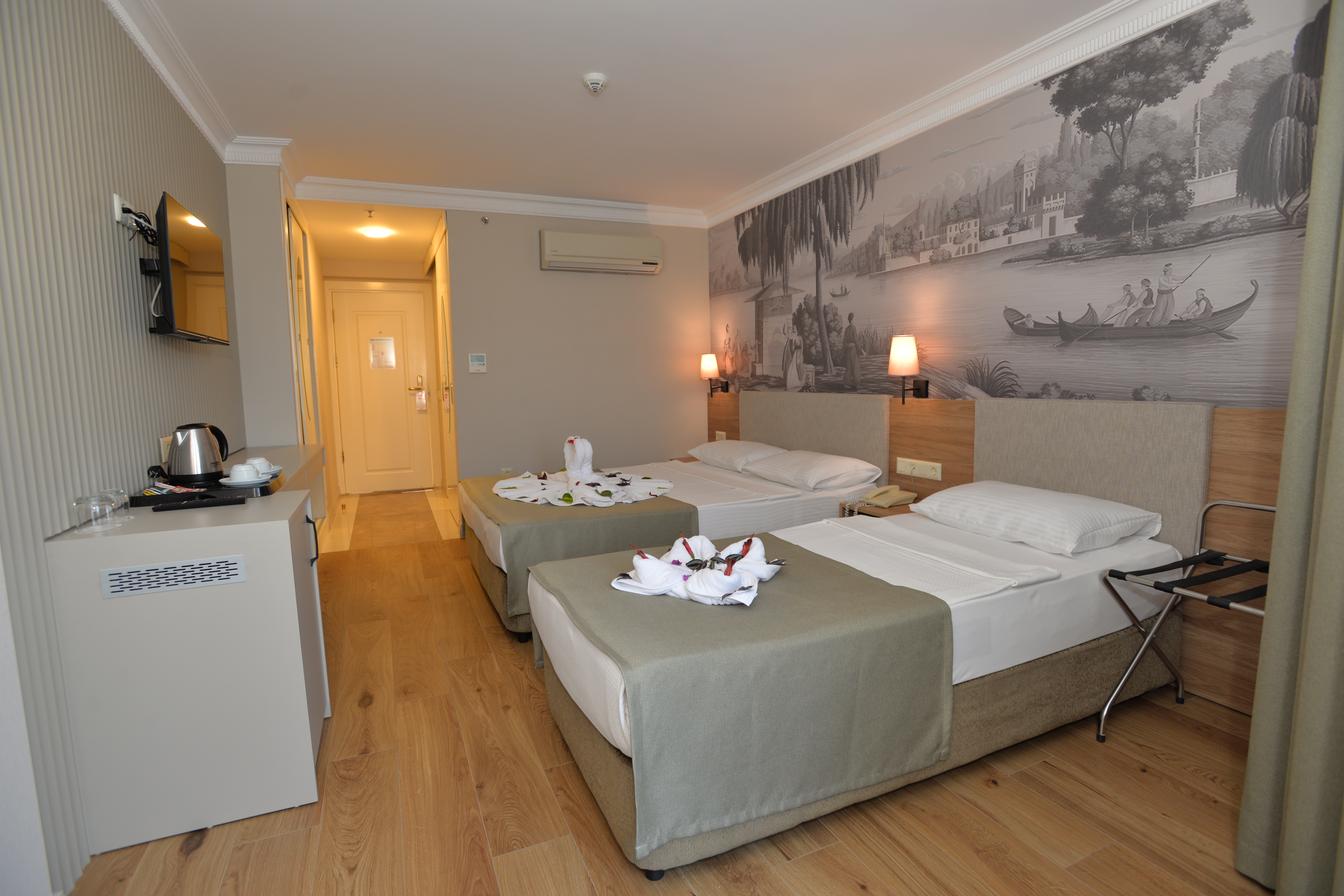 Standard Room Side Sea View 3