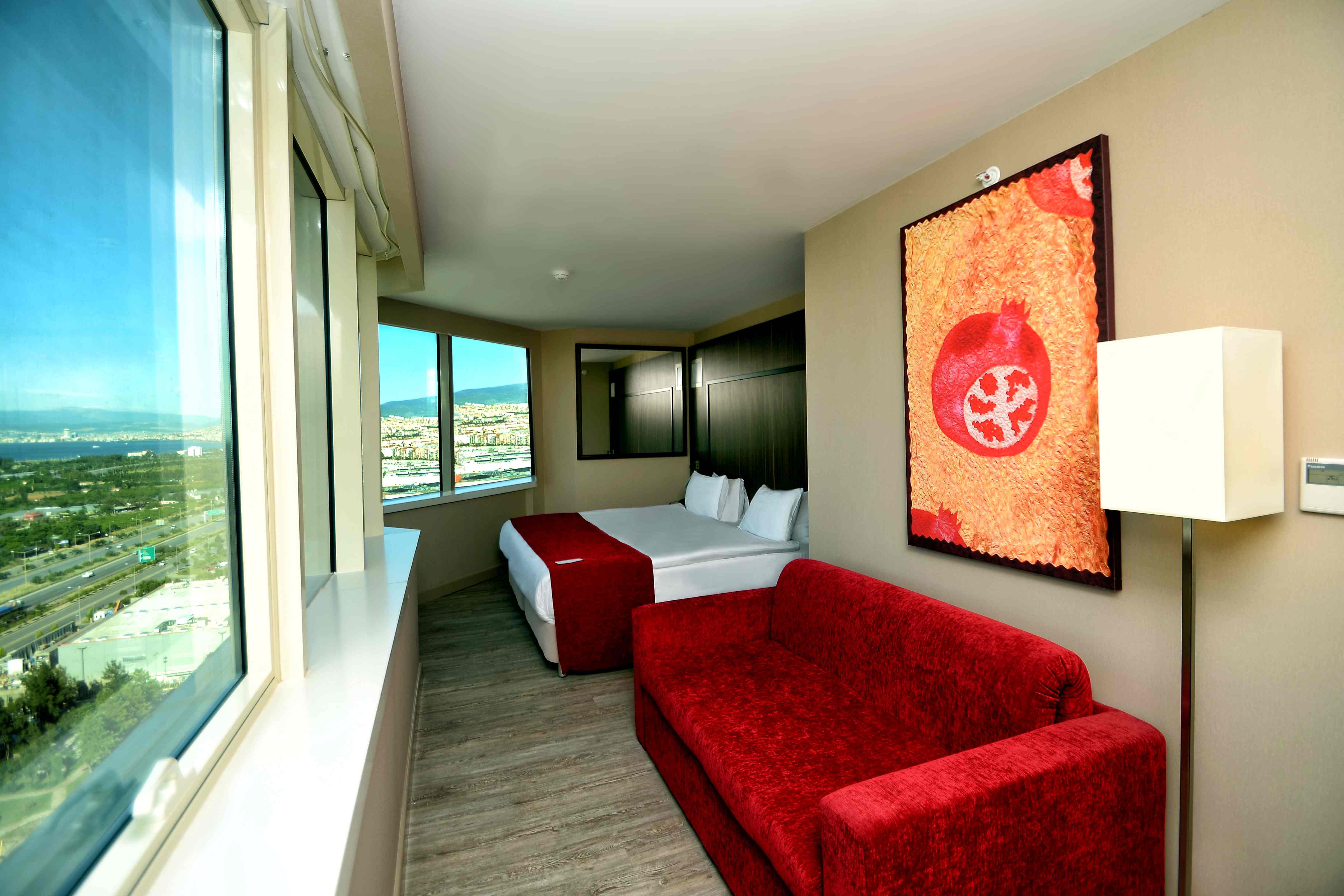 Business Corner Room Sea View 1