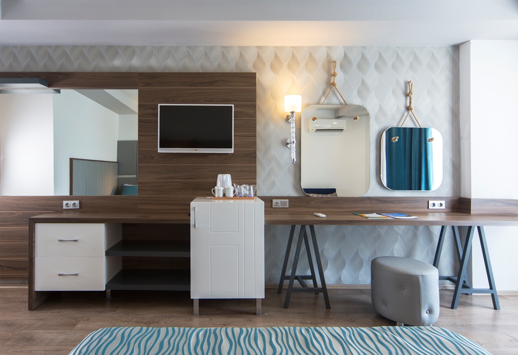 Standard Large Room 2