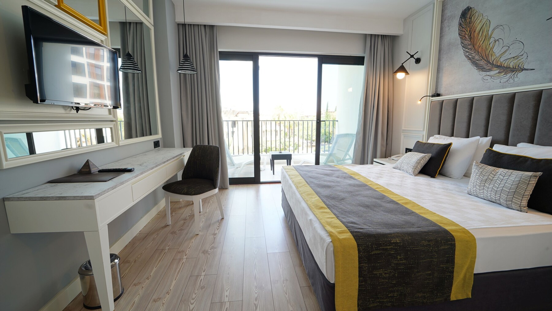 Standard Room Side Sea View 1