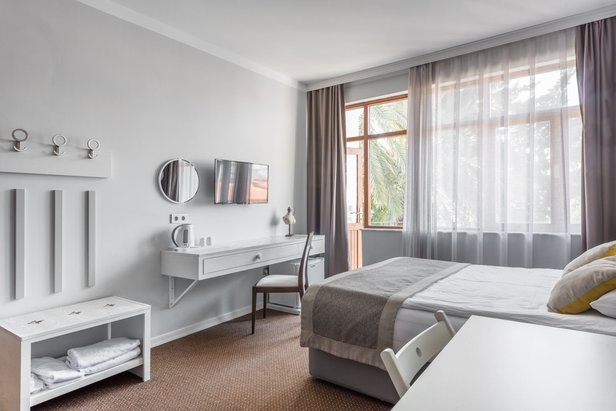 Deluxe Room With Balcony 3