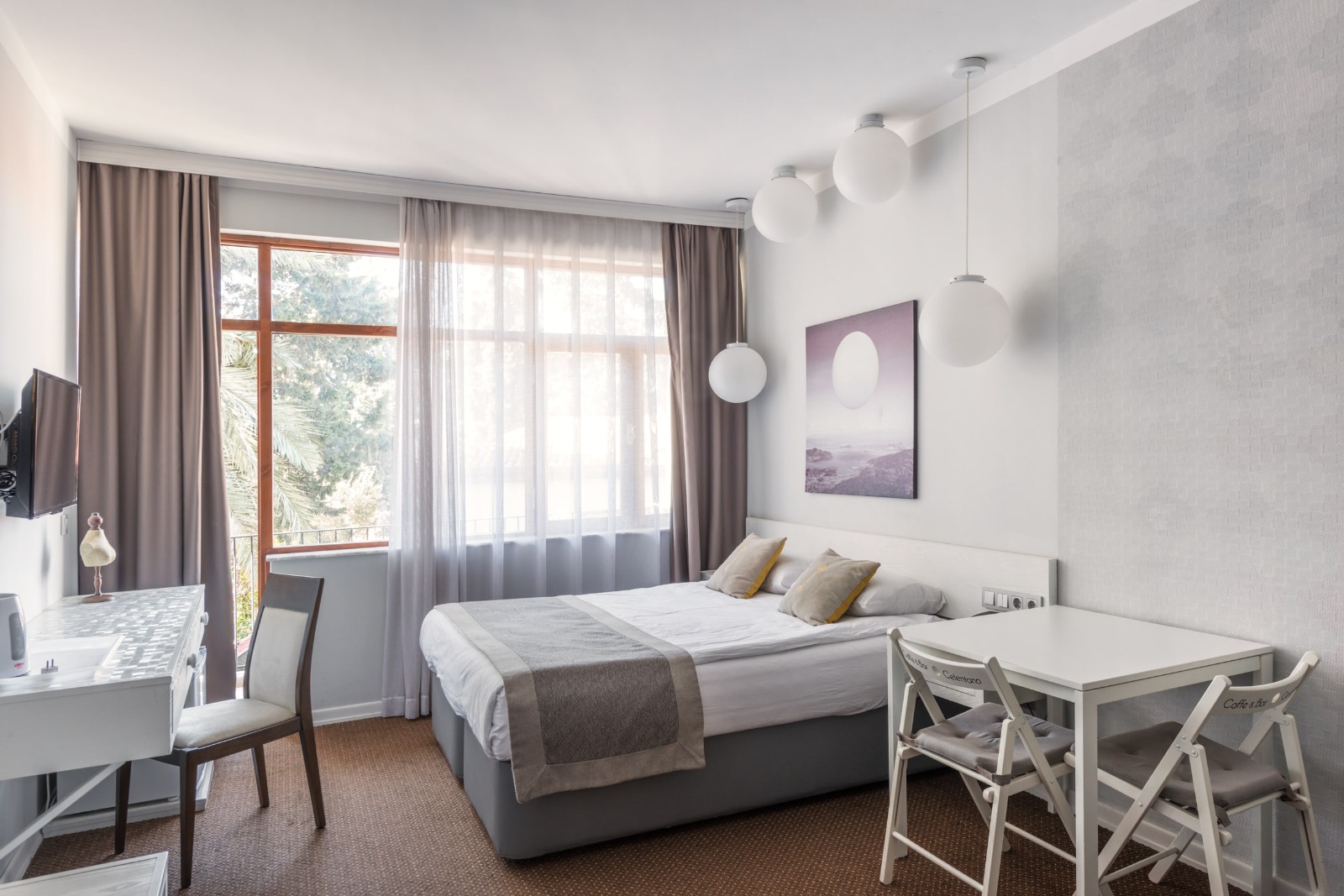 Apartment 2 Bedrooms 2