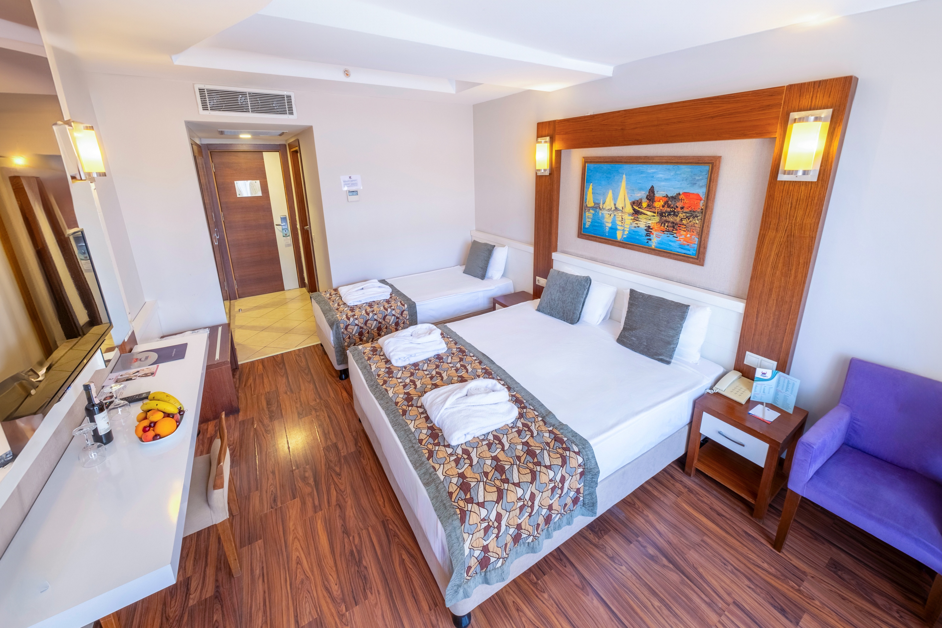 Standard Room 4