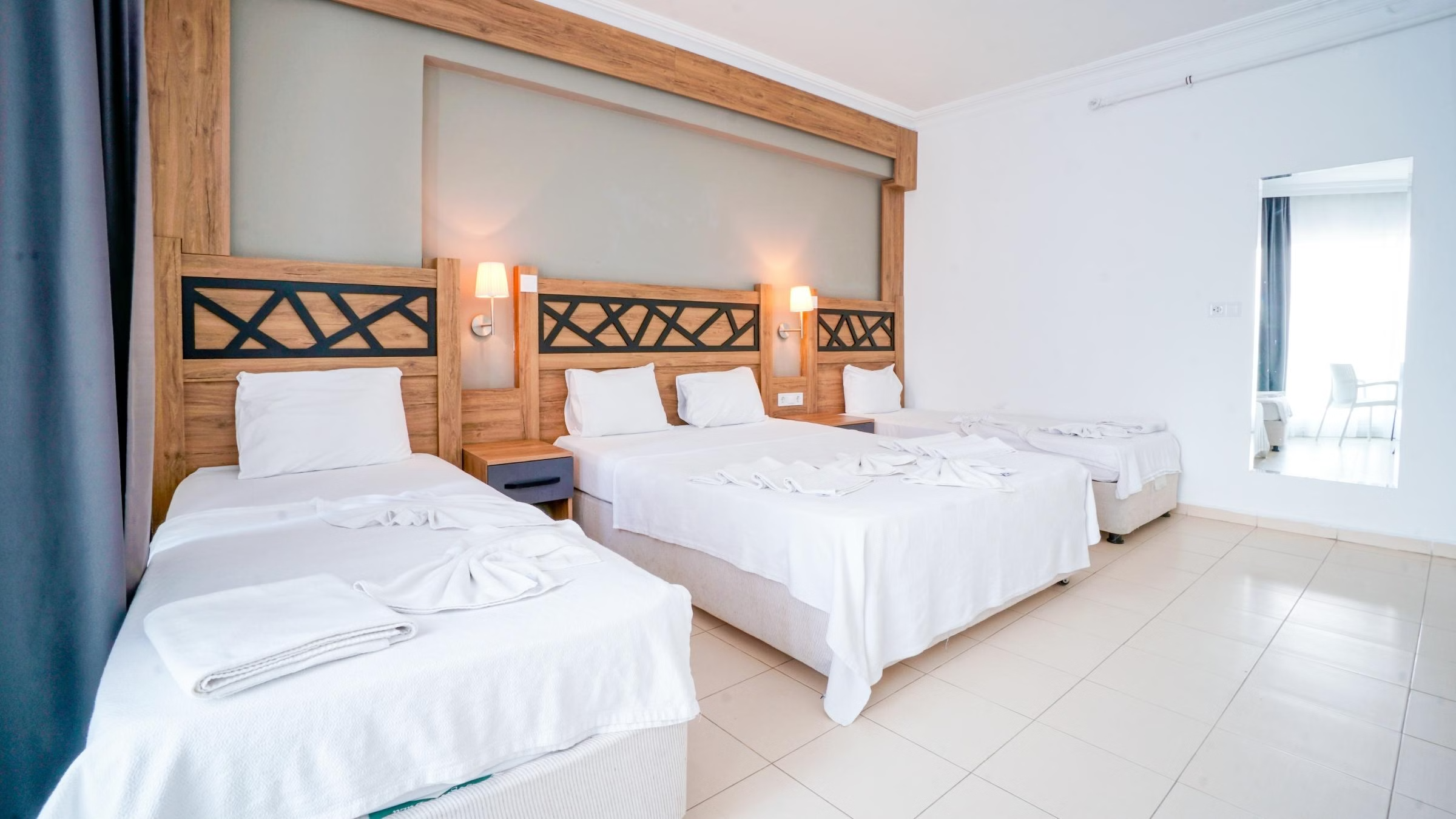 Large Room 1