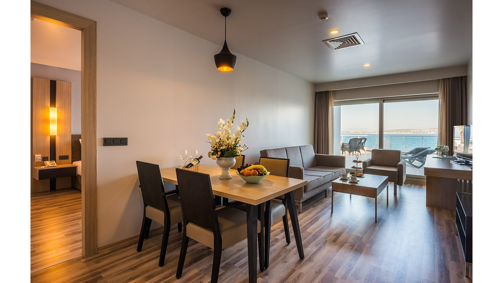 Ocean Suite 3