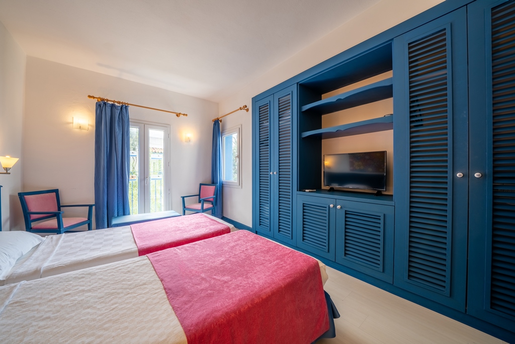 Club Standard Room 4
