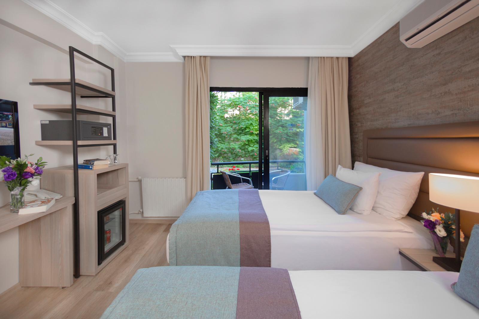 Standard Land View Room 1