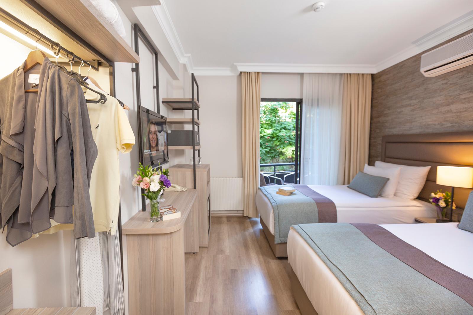Standard Land View Room 3