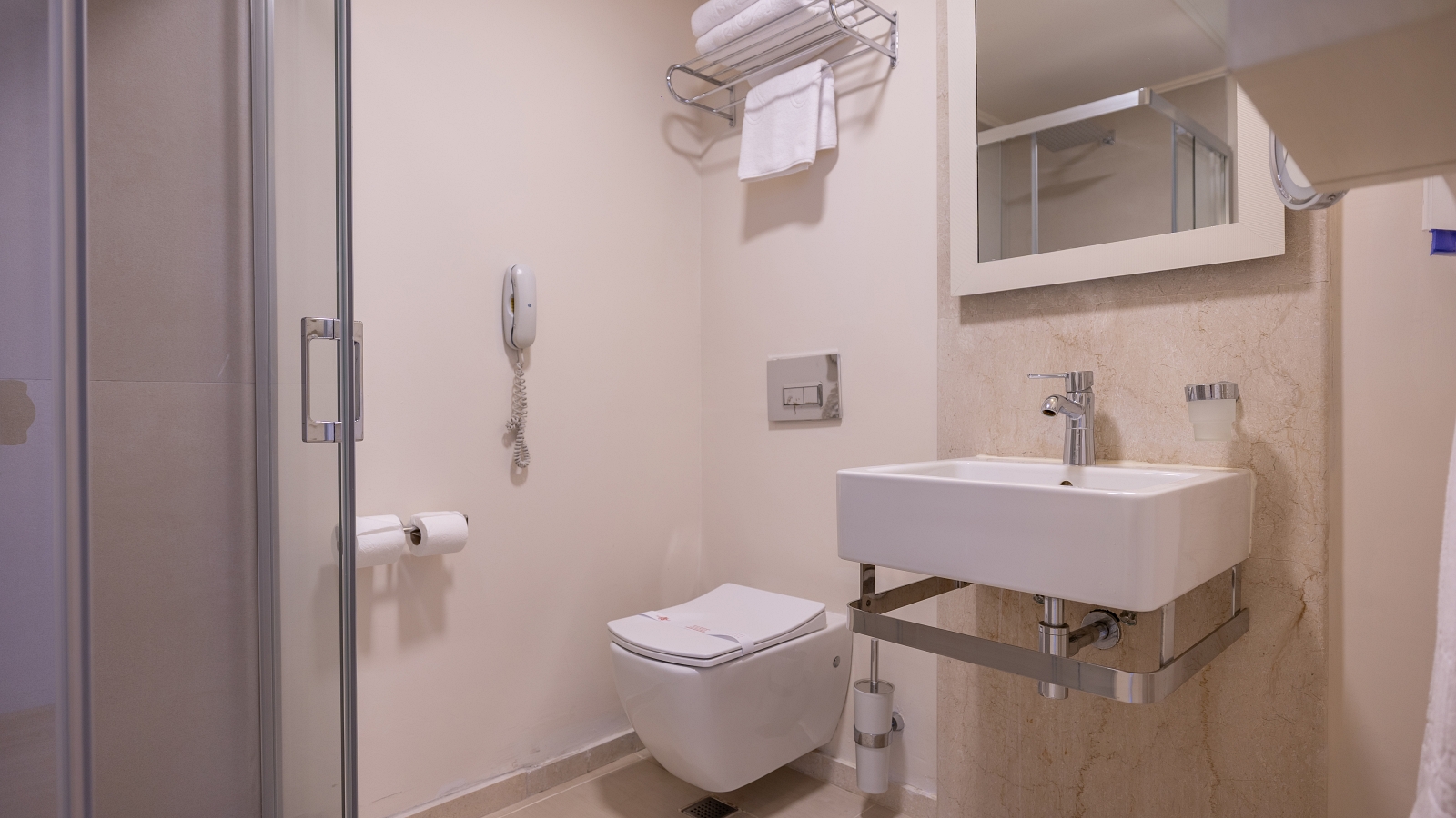 Standard Room Without Balcony 3