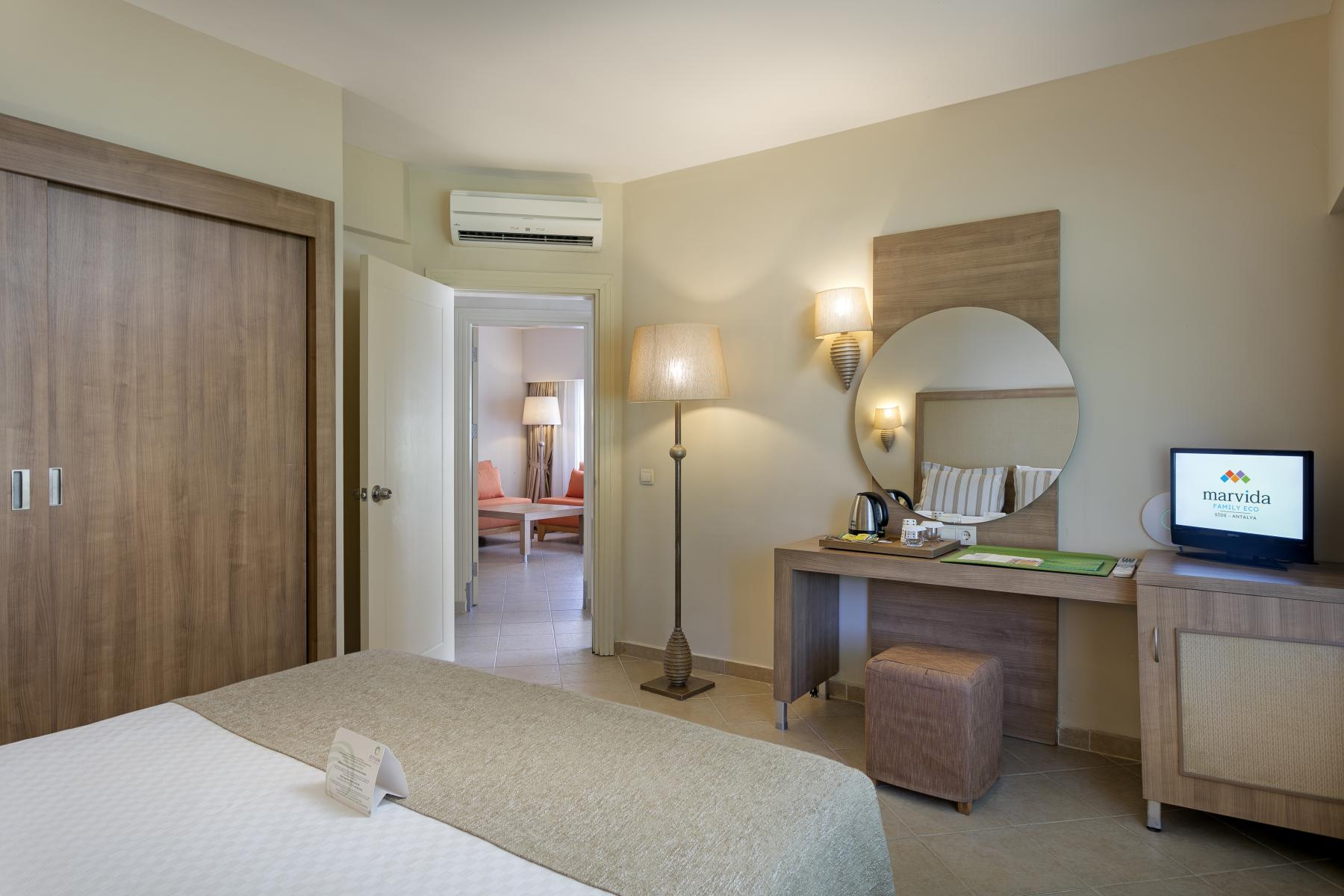Villa Family Room 3