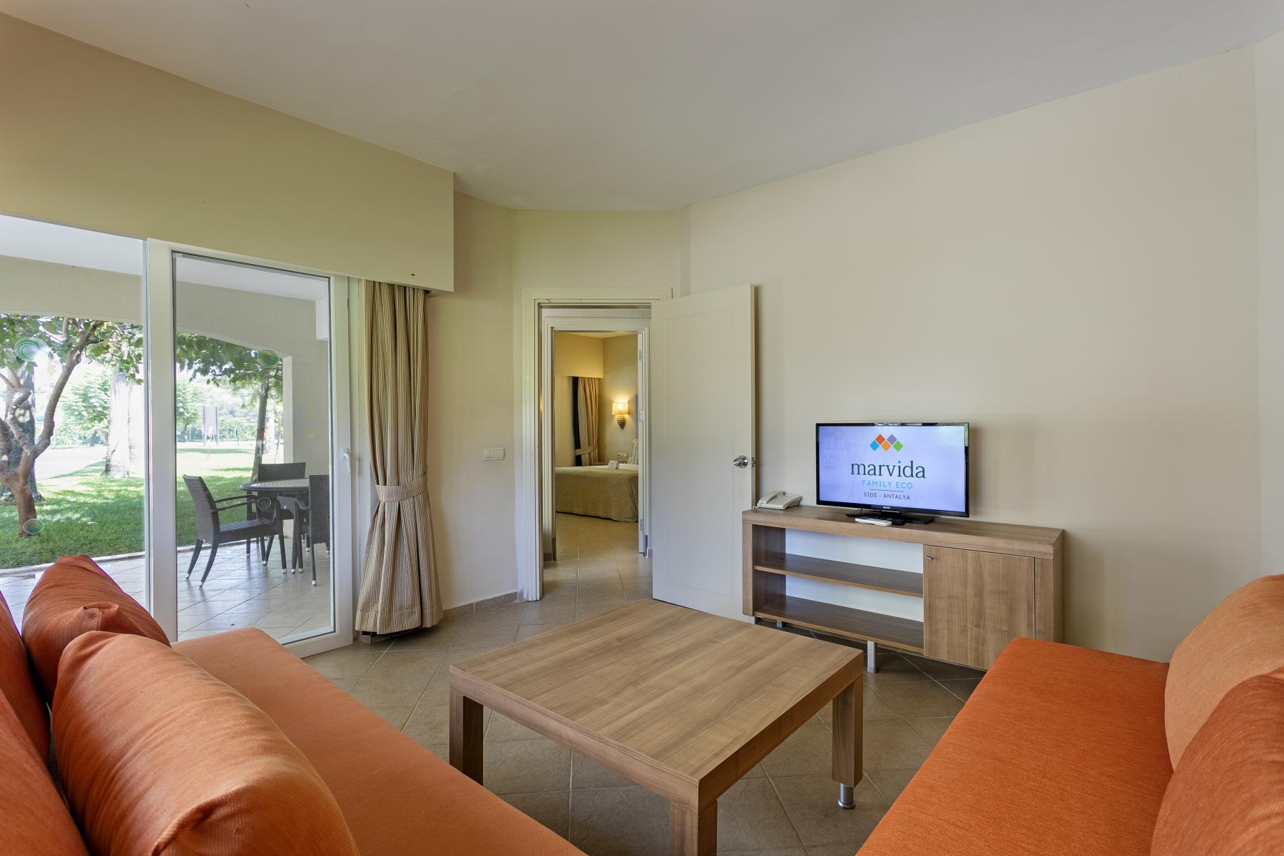 Villa Family Room 4