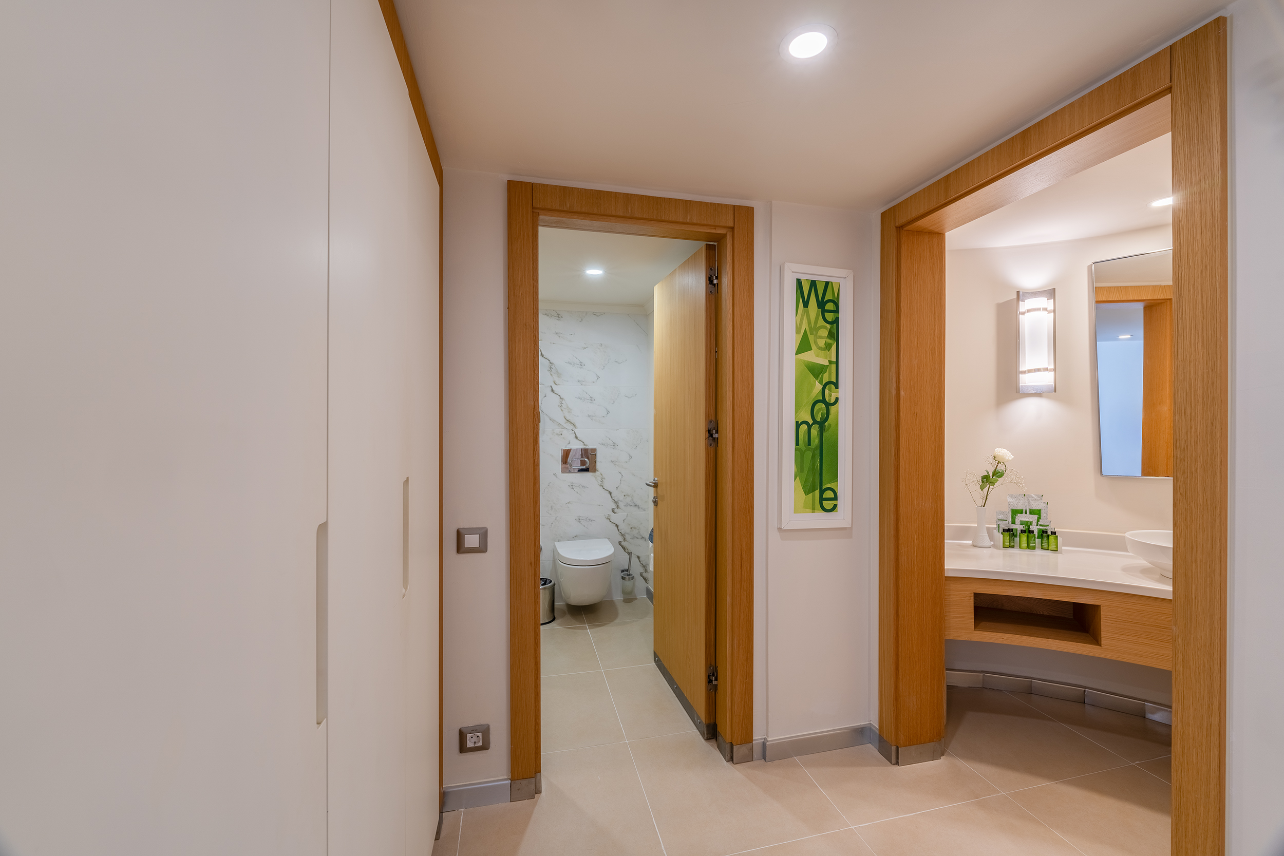 Family Room 4