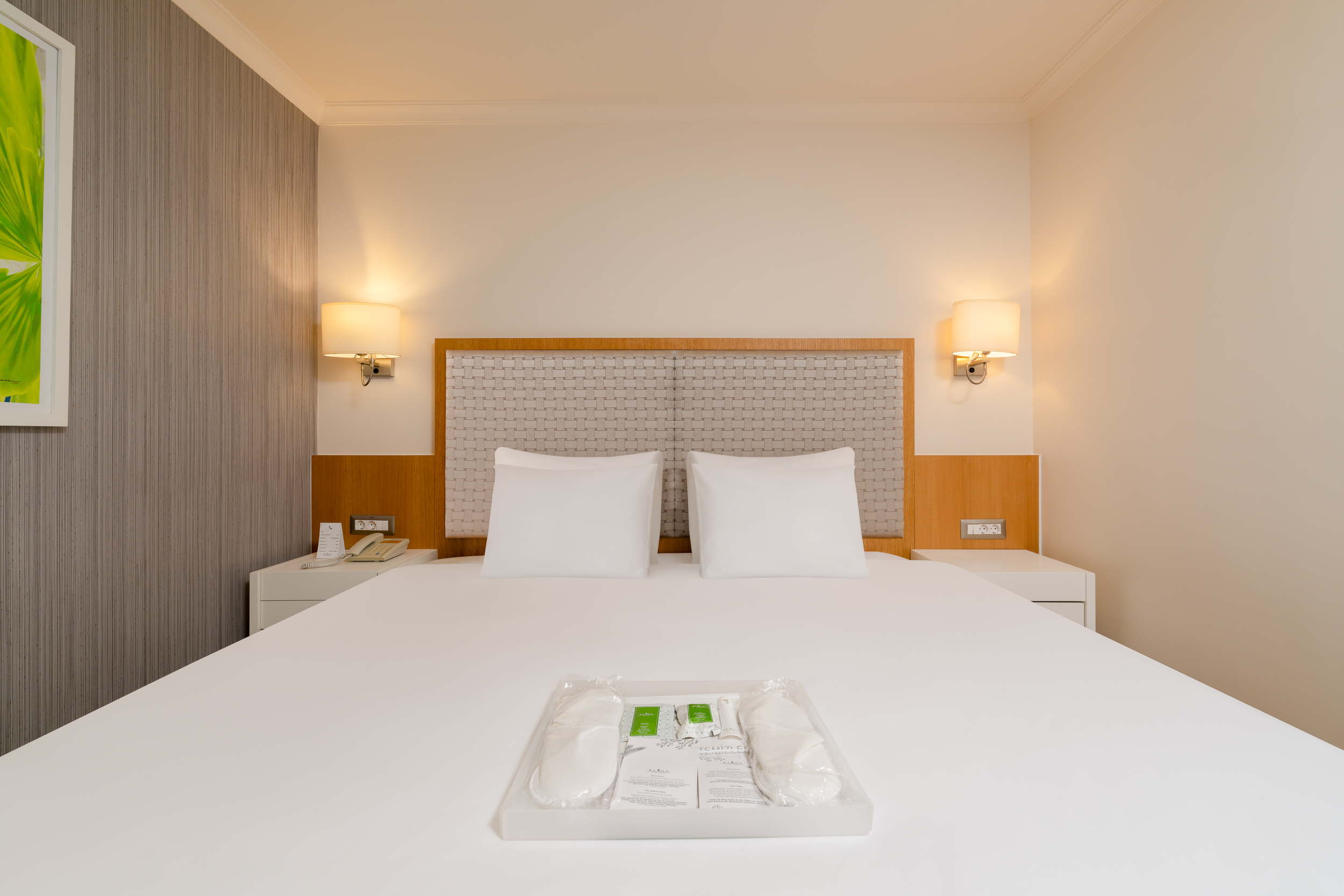 Family Terrace Suite with Jacuzzi 2