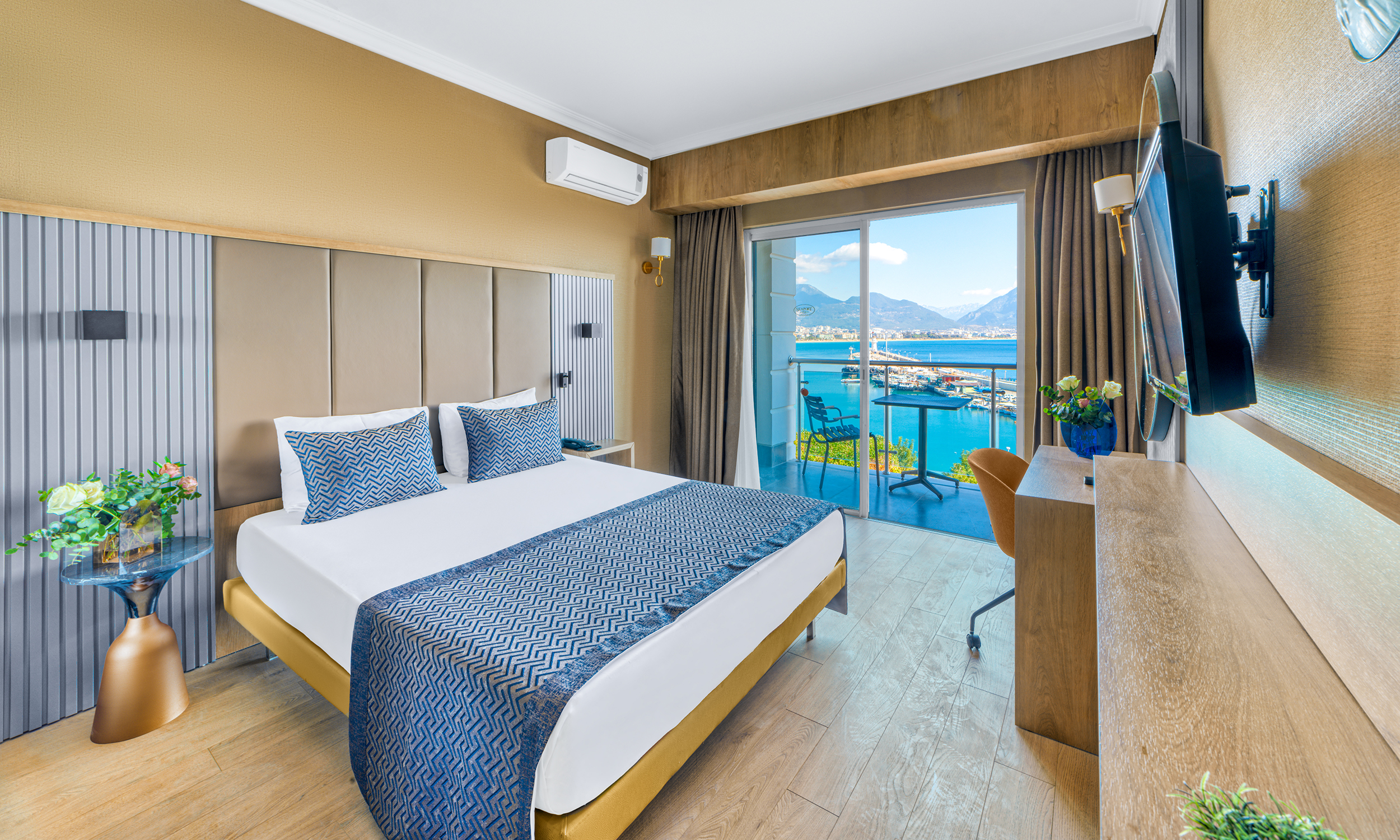 Standard Room Sea View 1