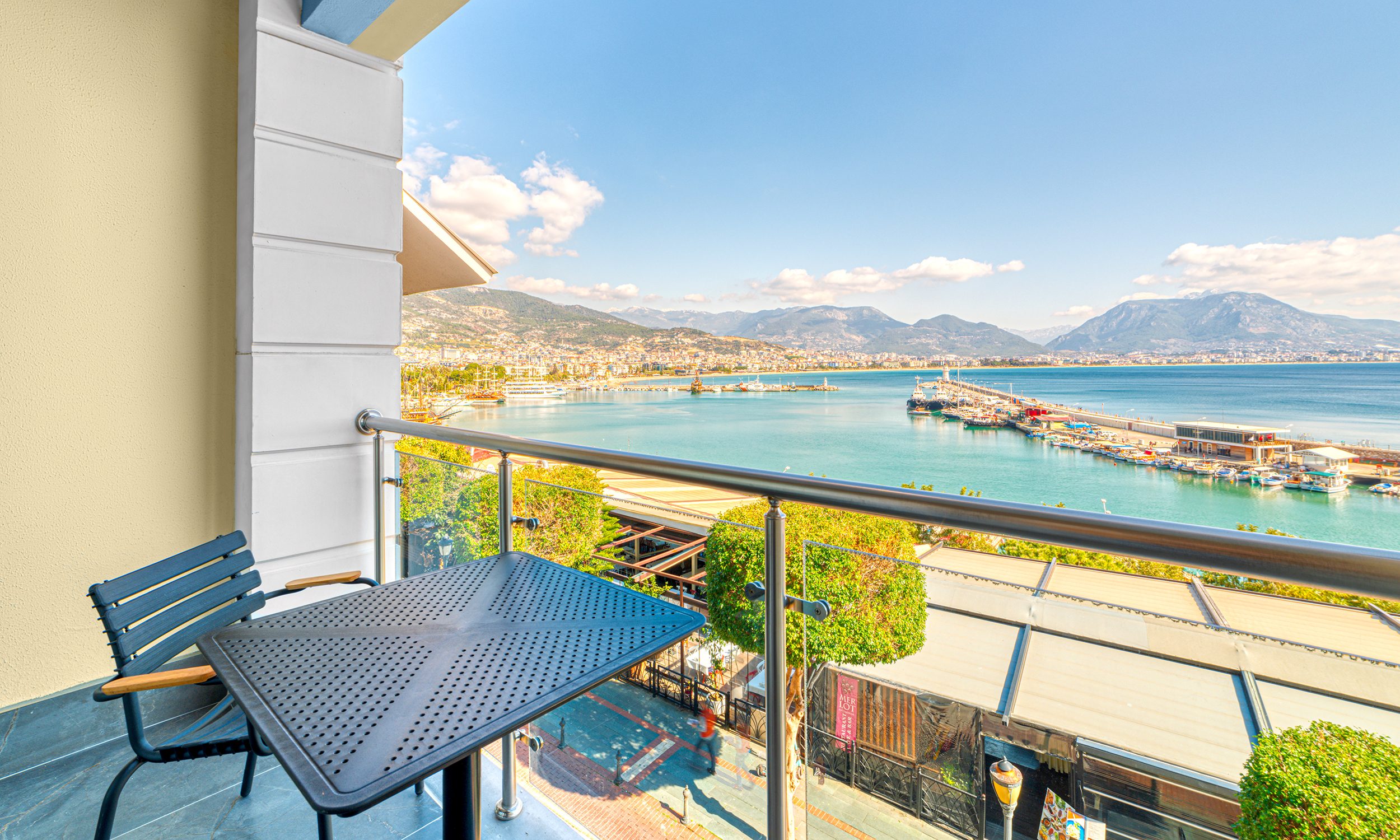 Standard Room Sea View 2