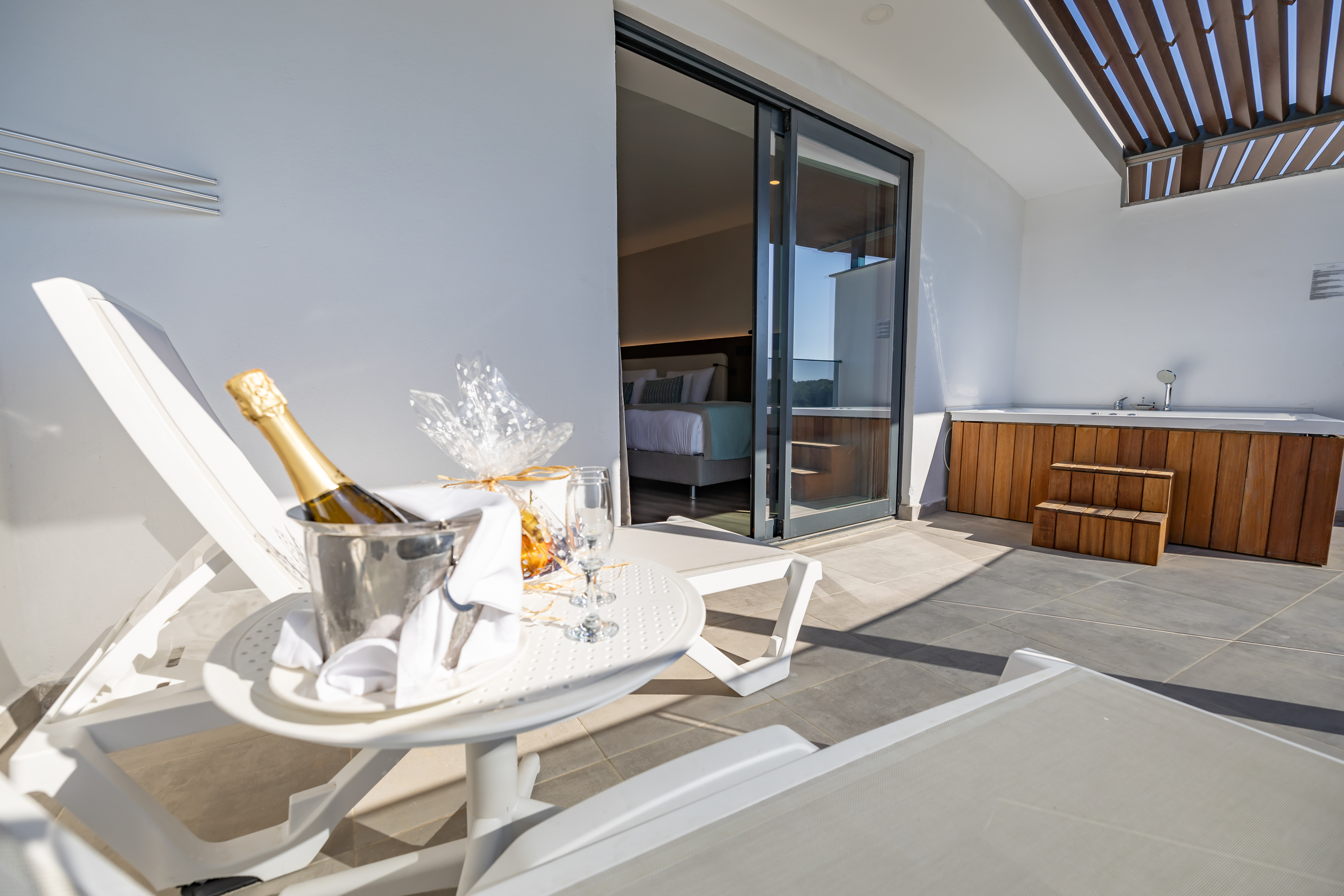 Standart Room Pool Side With Jacuzzi 4