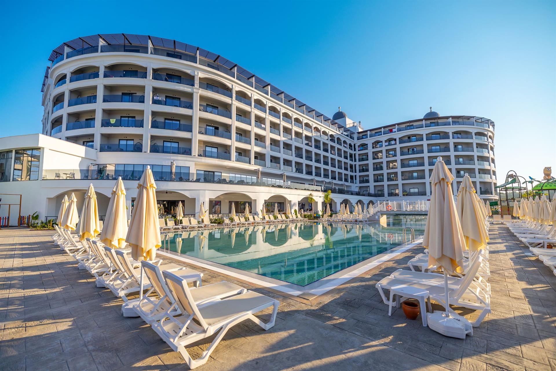Side Moon Palace Hotel