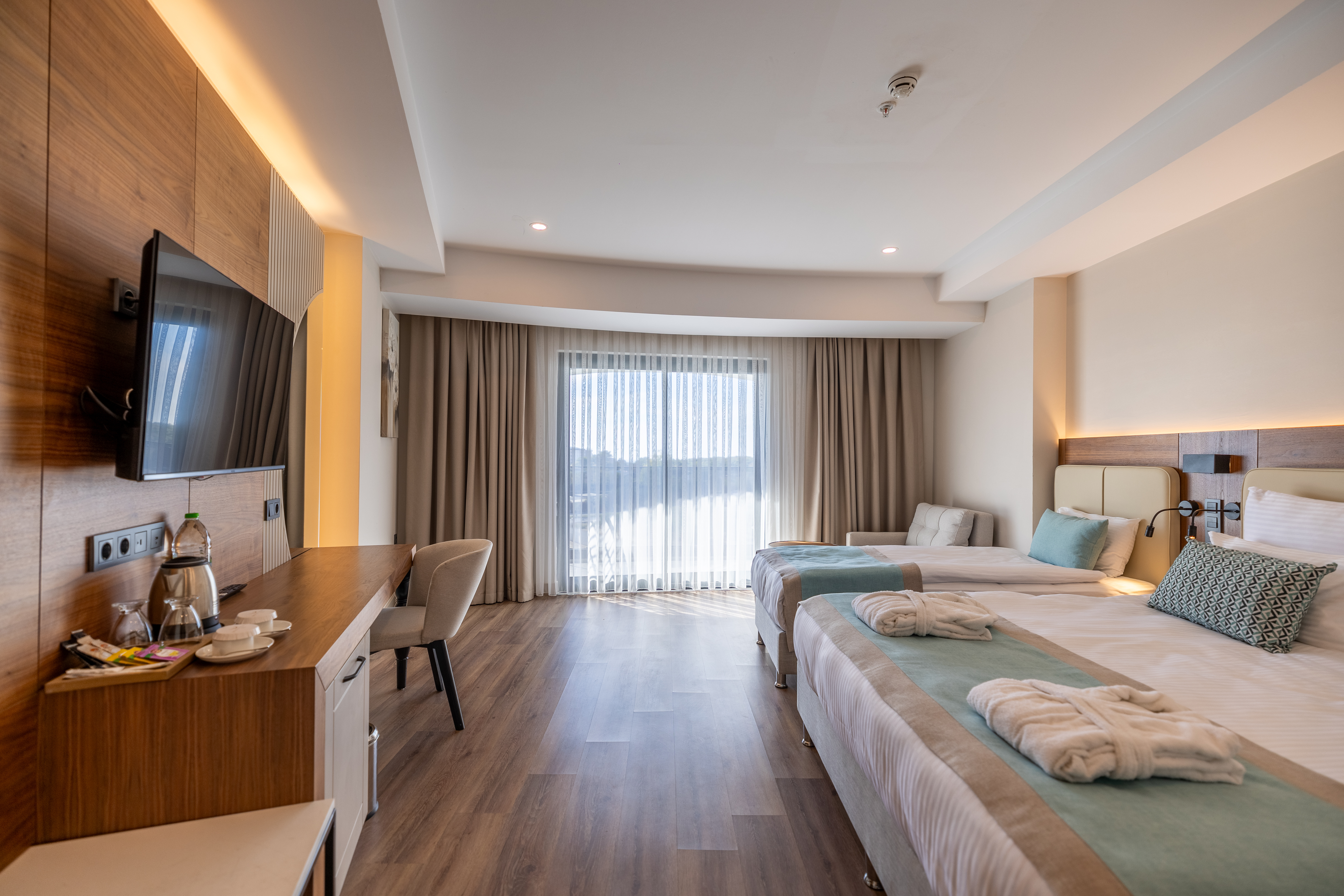 Coral Room 1