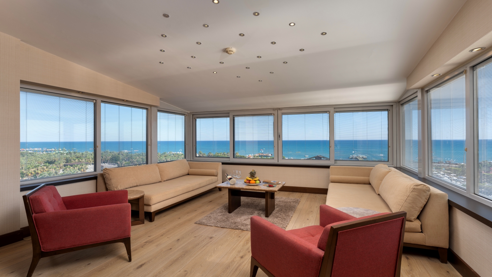 Jakuzzi Suite 1