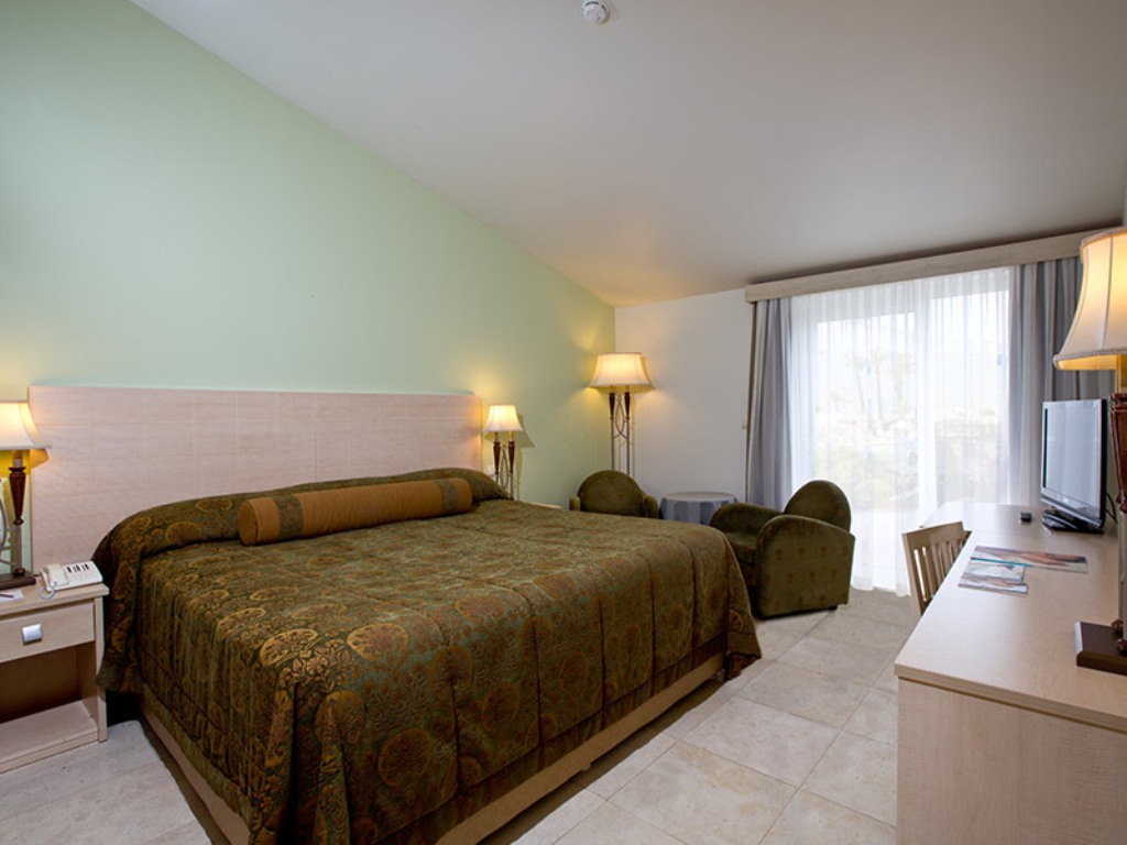 Suite 1