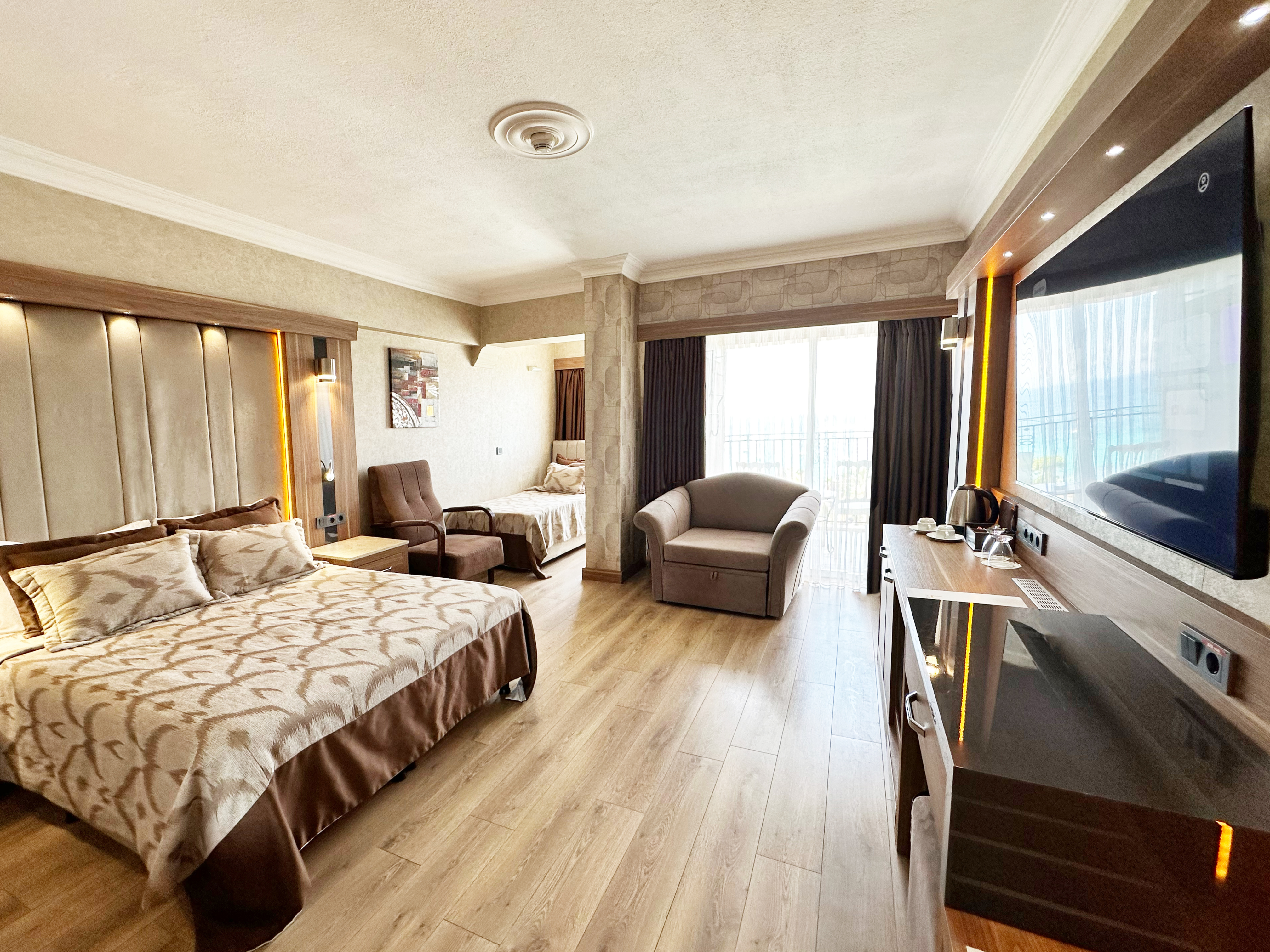 Marin Premier Room 2
