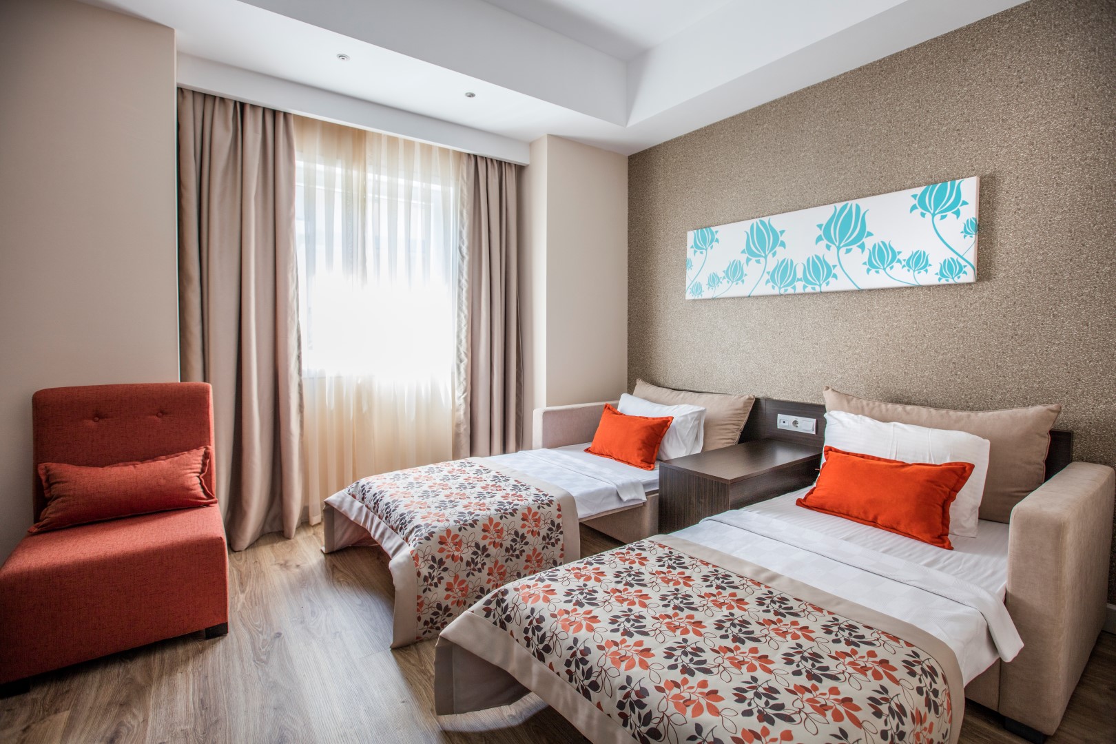 Club Family Room Half Sea View 2