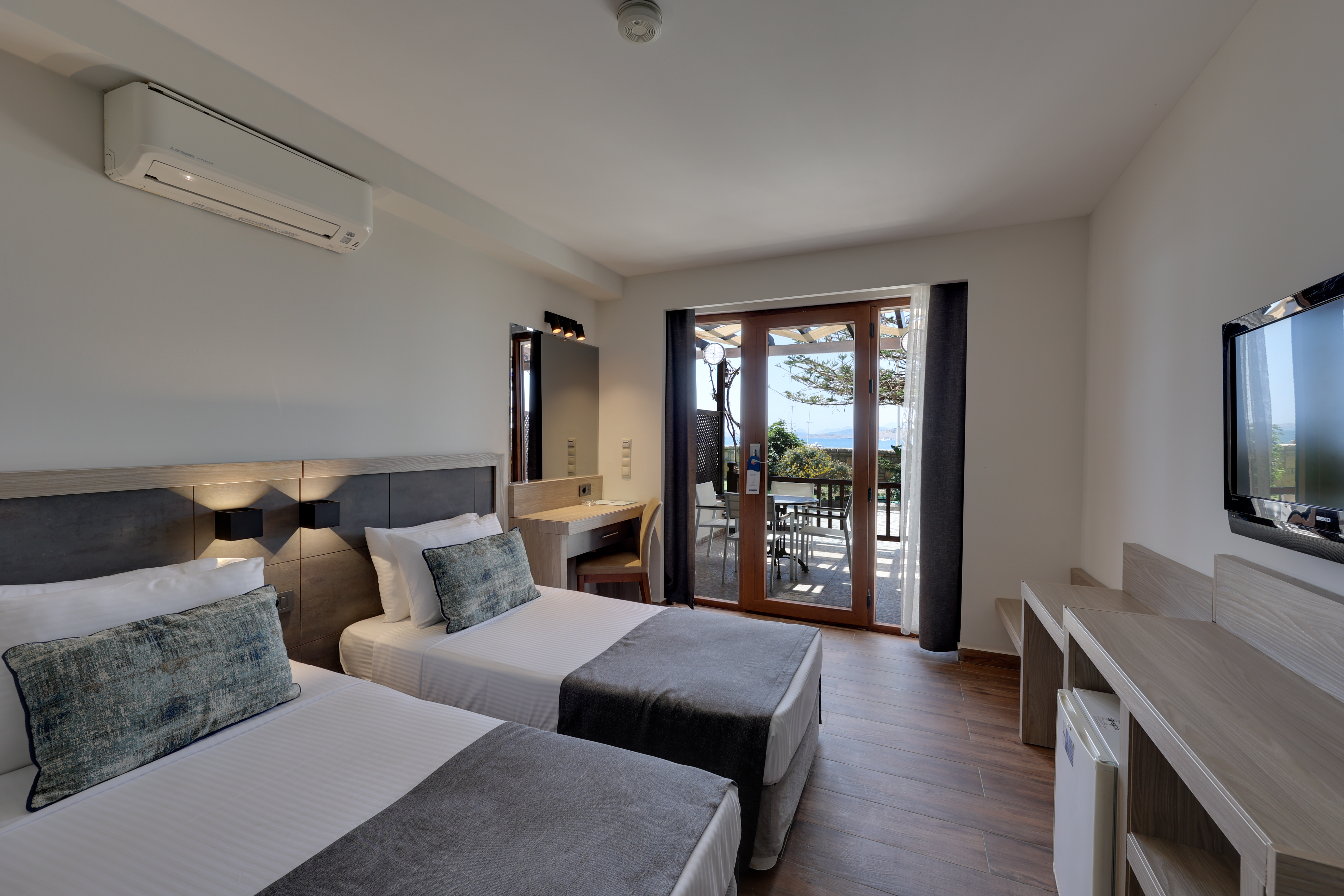 Family Seaview Room 4