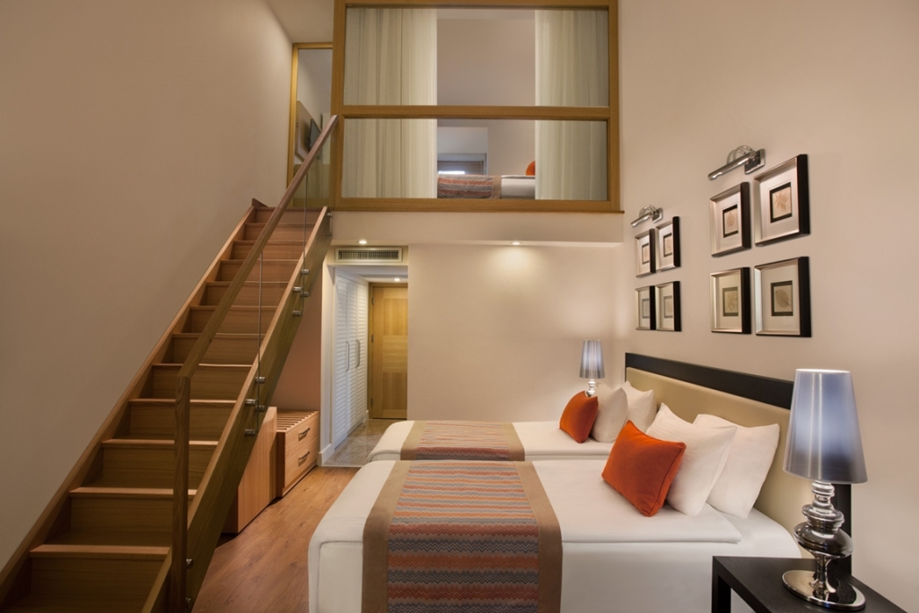 Duplex Family Room 1