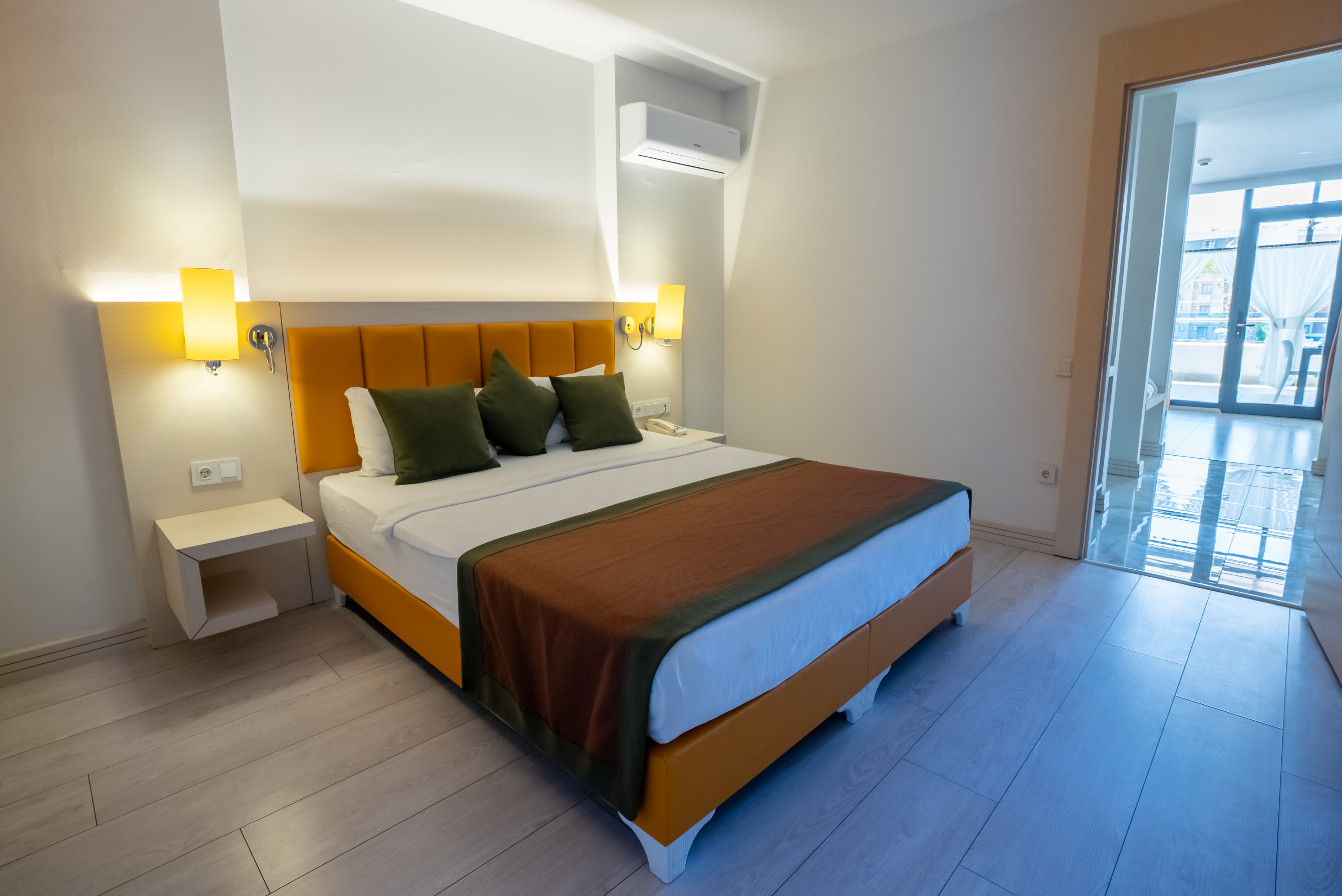 Family Superior Room With Jacuzzi 1