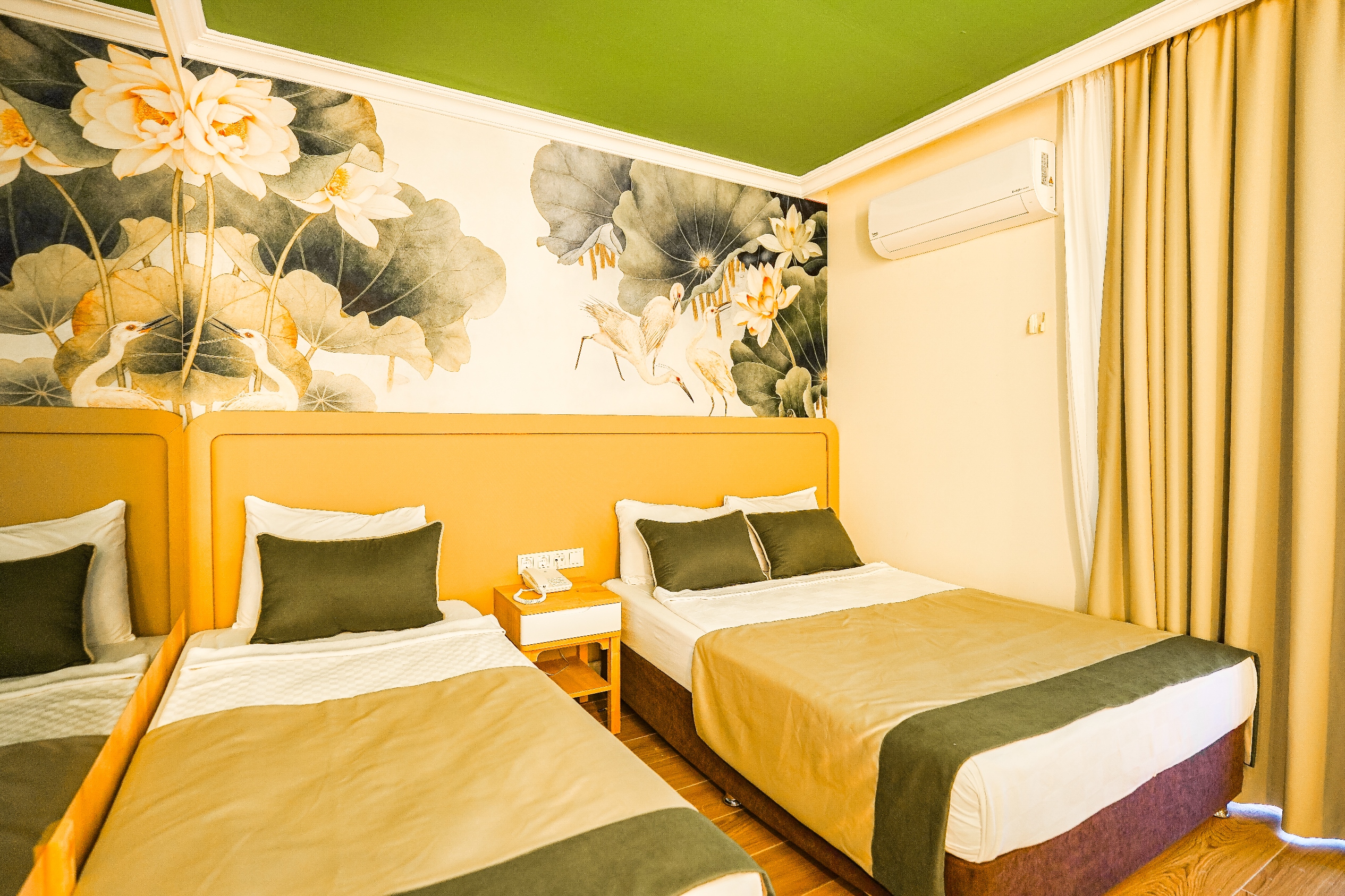 Family Rooms 1