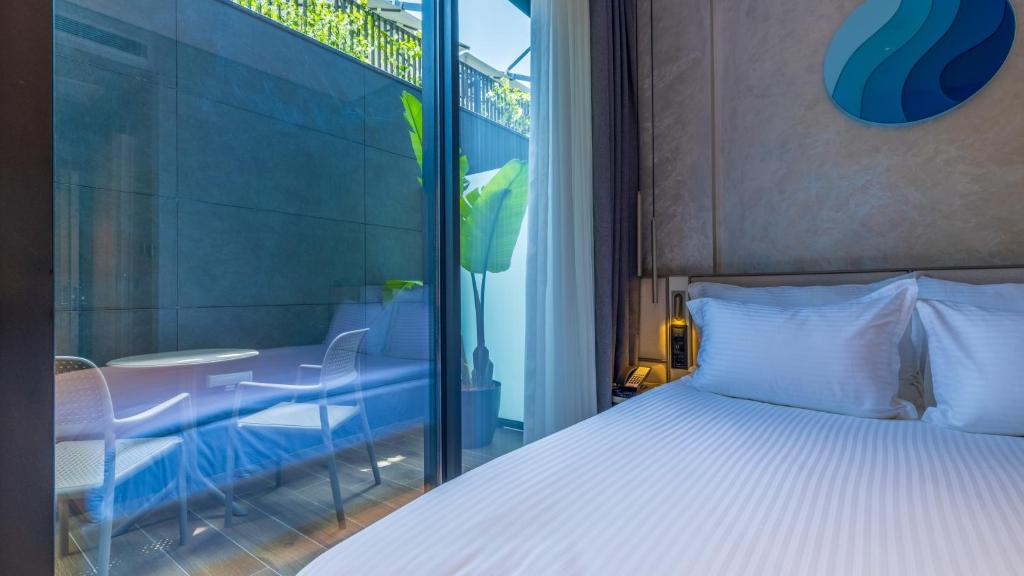 Economy Room Without Balcony 1