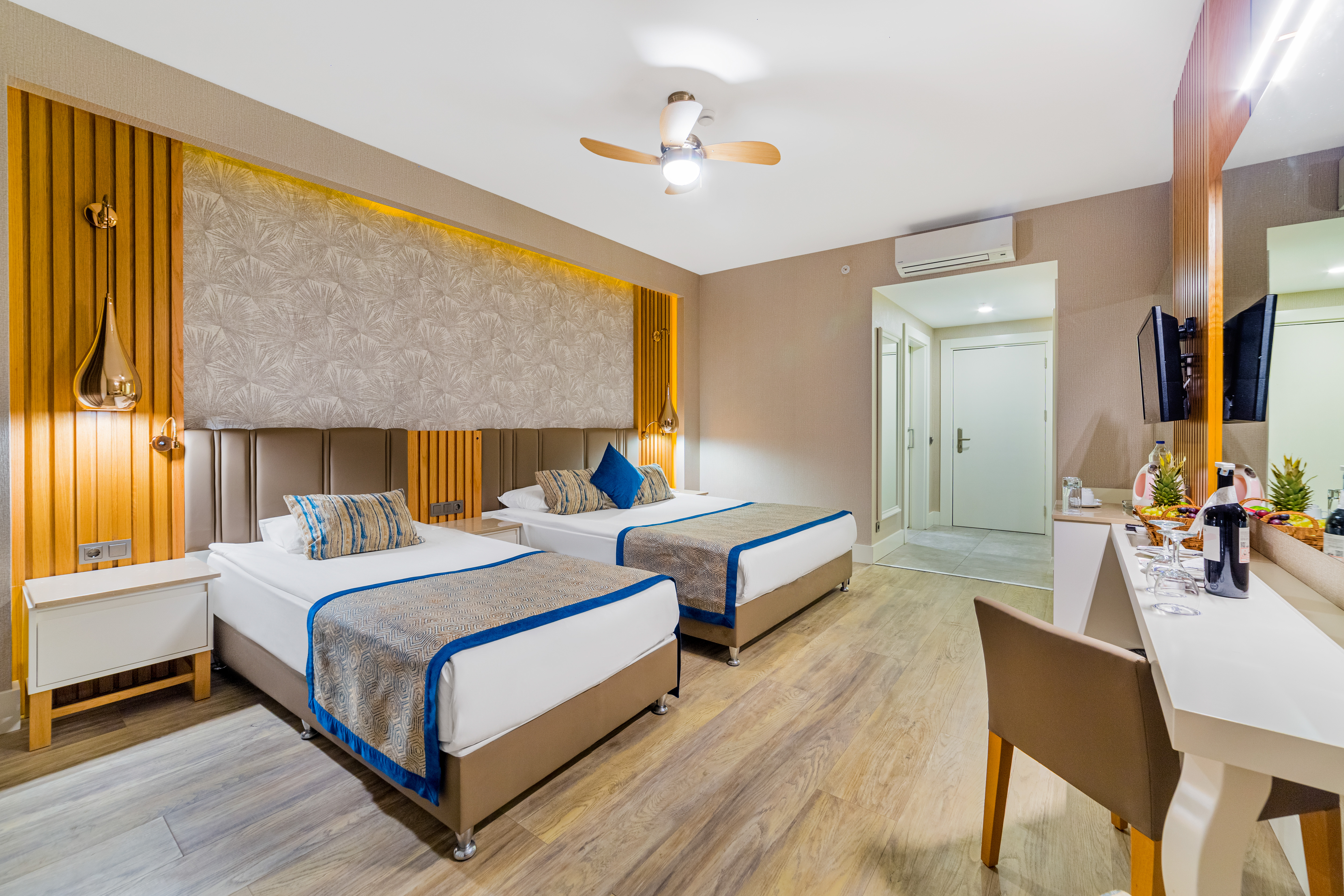 Theodora Building Standard Room 2