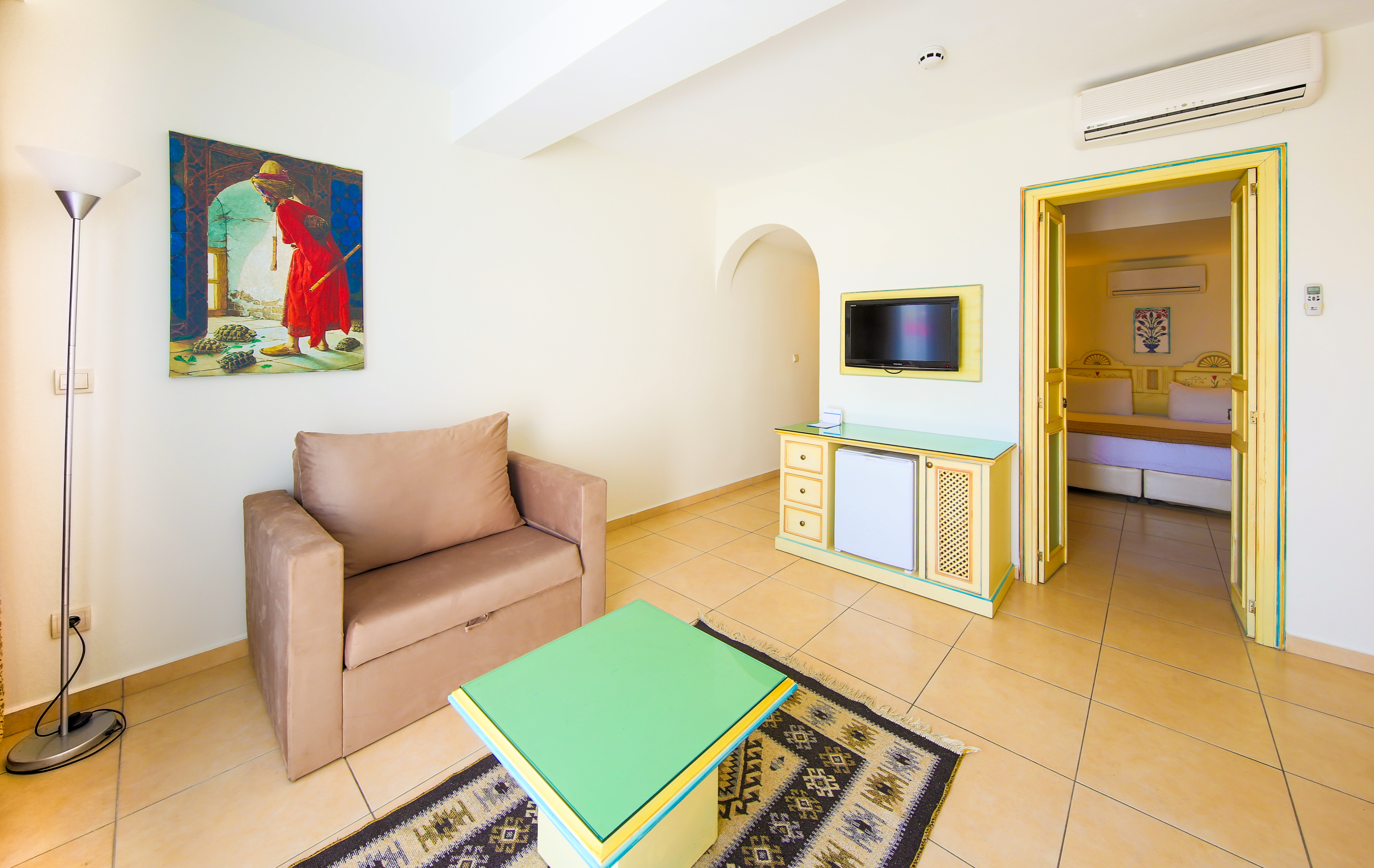 Family Room Seaview 2