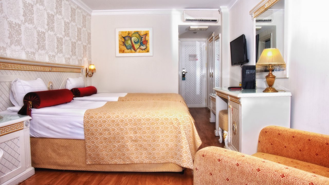 Standard Room Land View 1