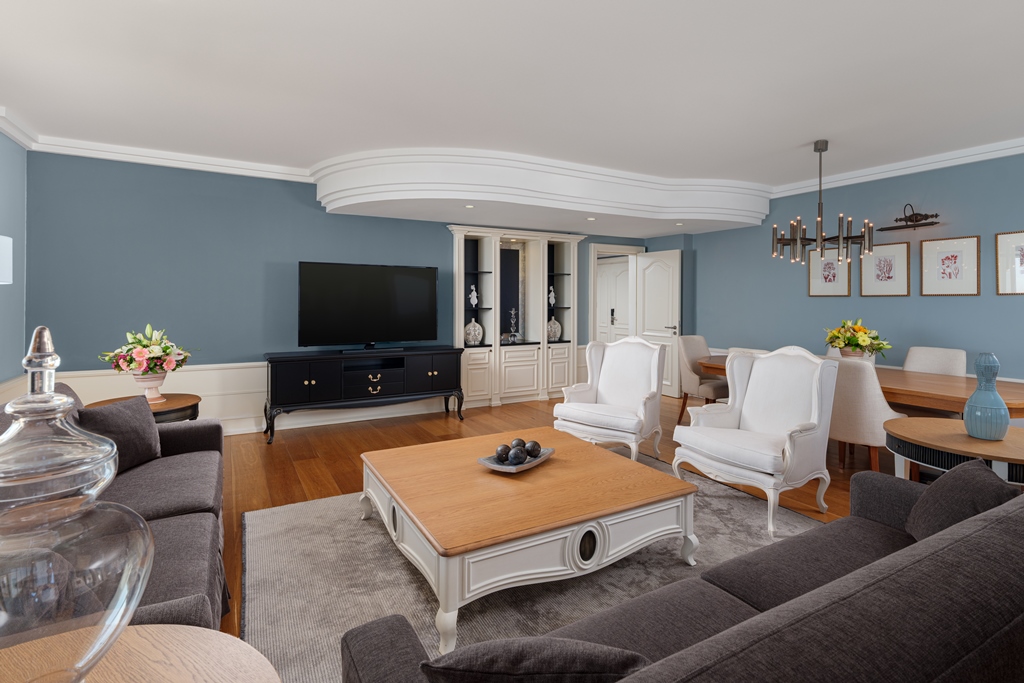 King Suite 2
