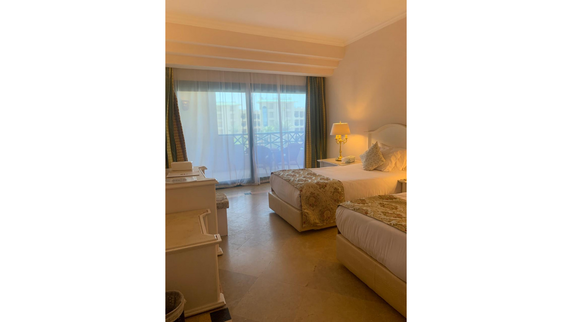 Family Room 1