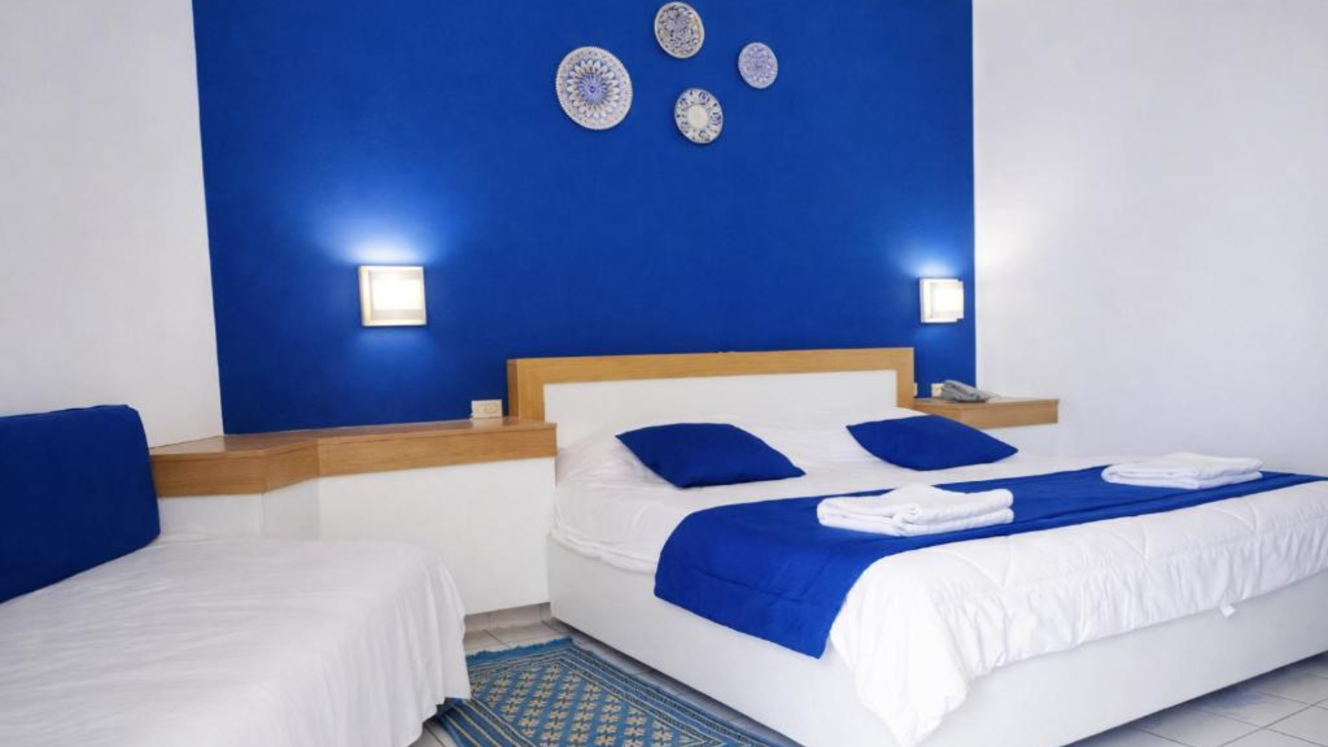 Coral Room 1
