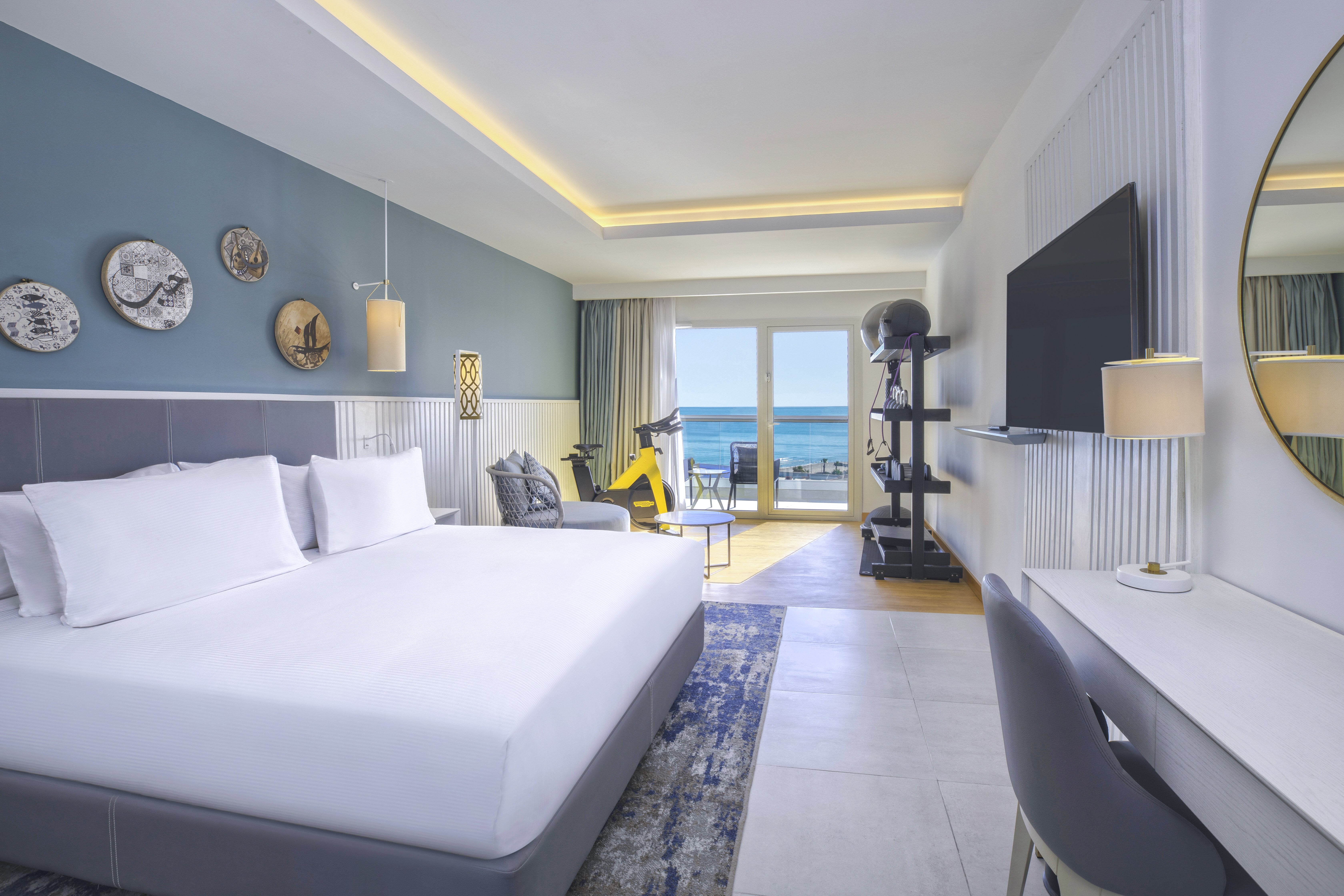 Five feet to fitness room 2