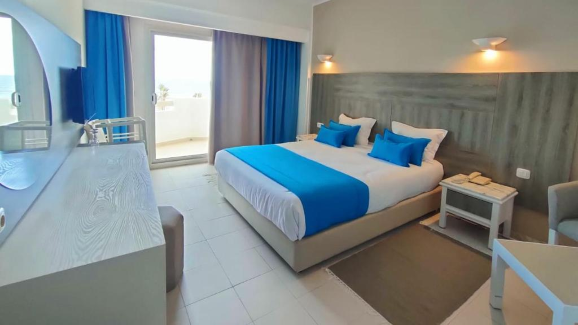Standard Single Room Sea View 1