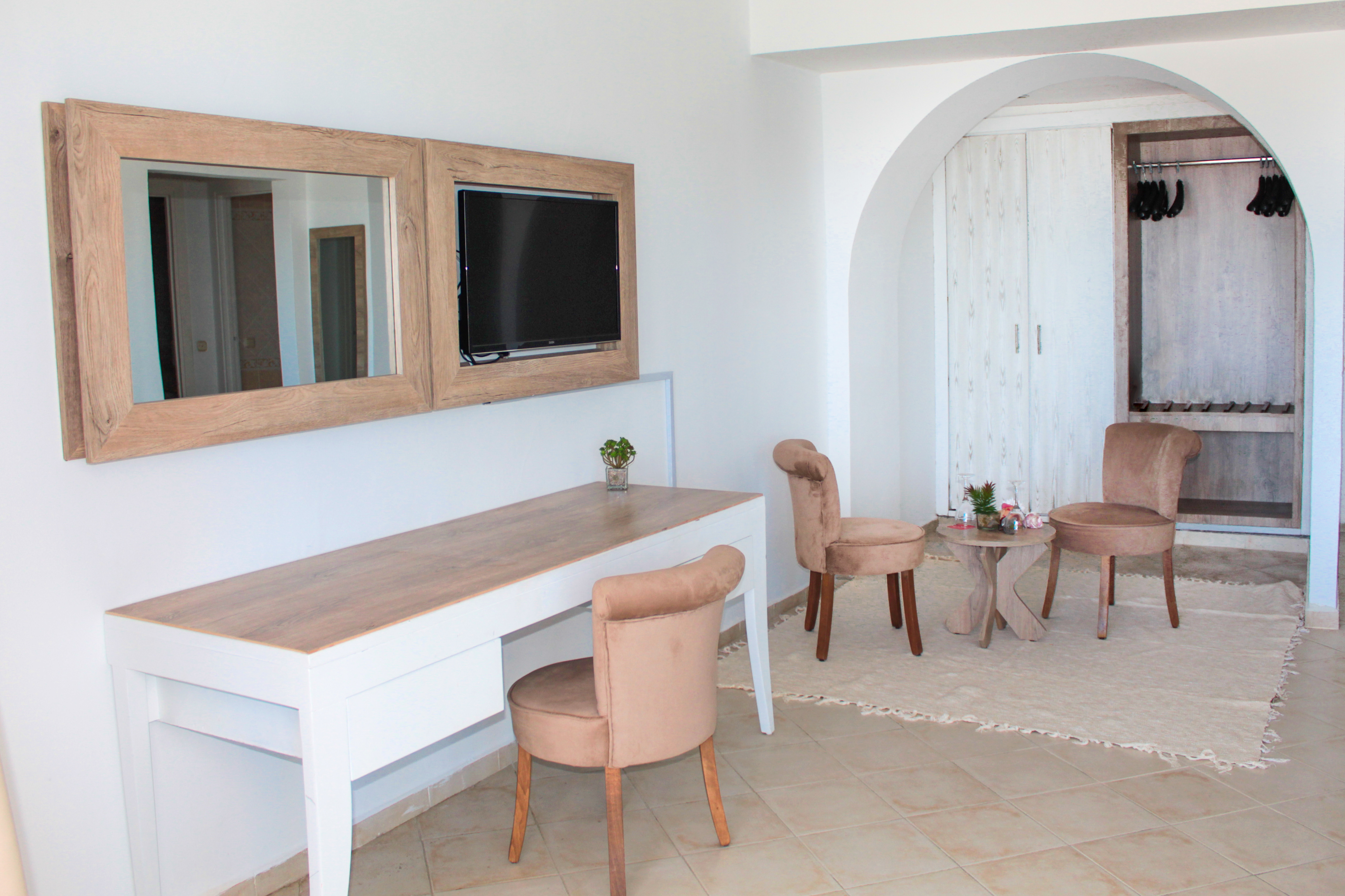 Family Room 2