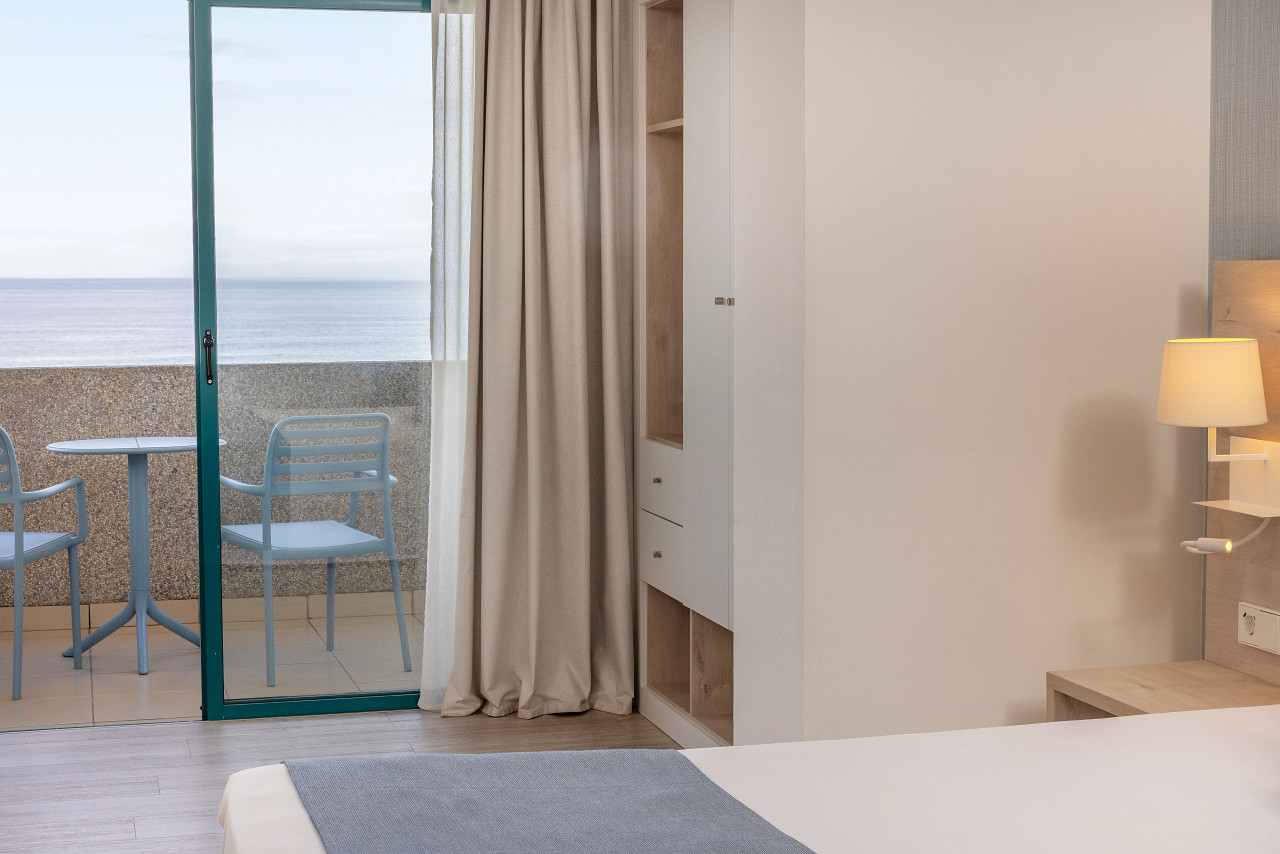 Duplex Suite Ocean View (Min. Age 13years) 4