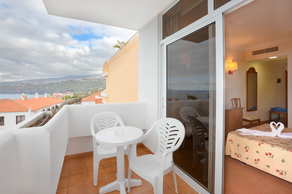 Single Room Balcony Or Terrace 2
