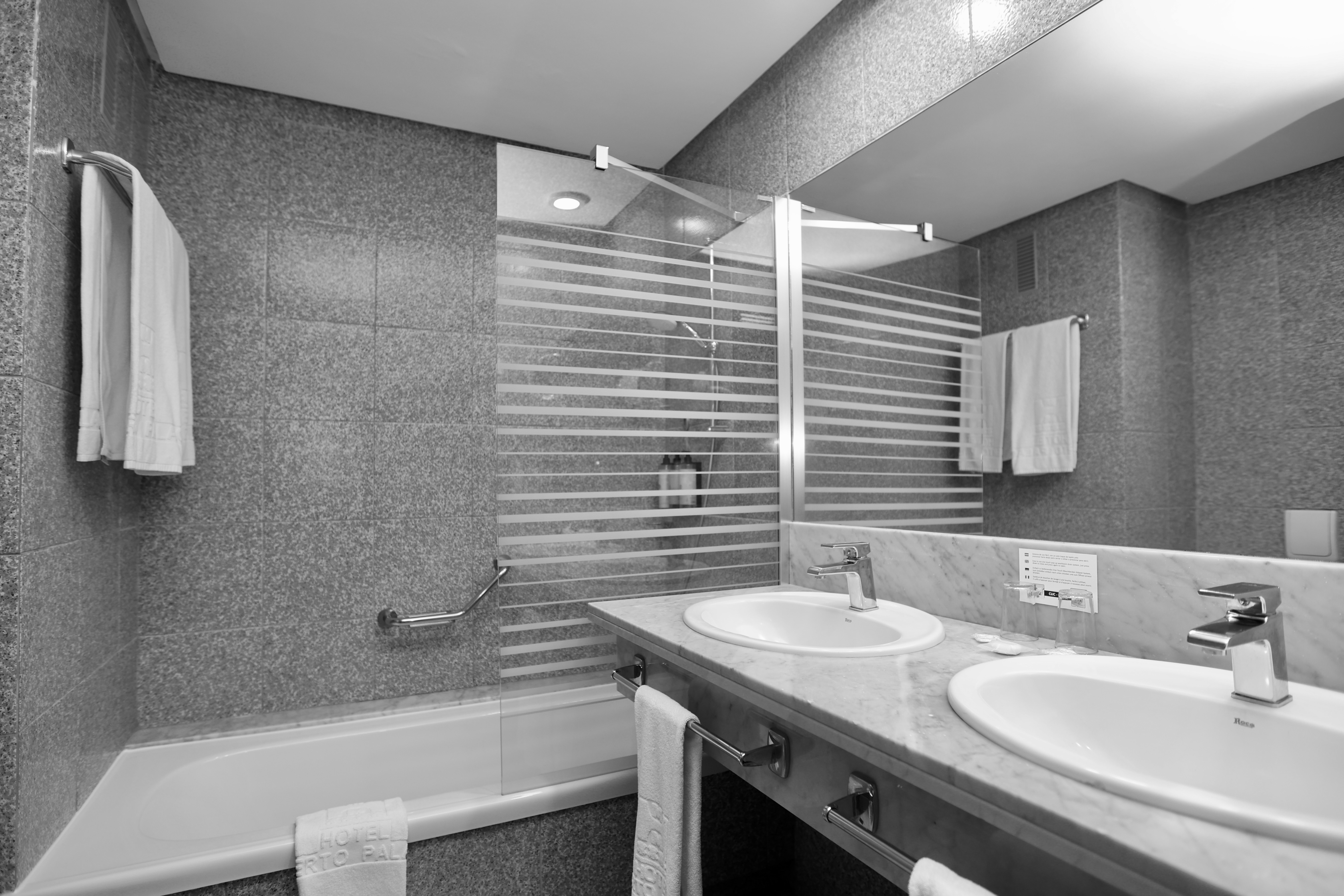Economy Room 4