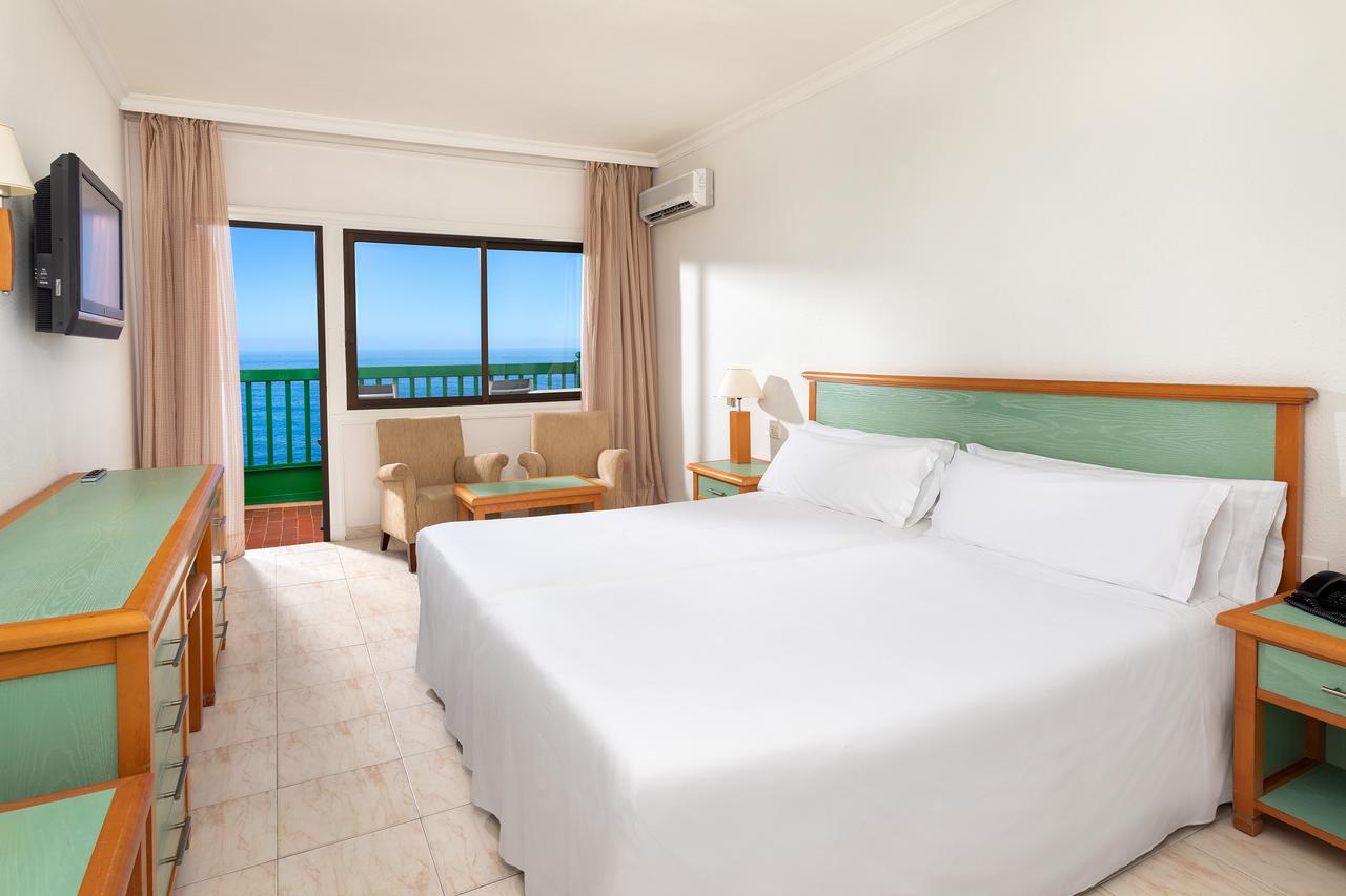 Double Room Sea View 2