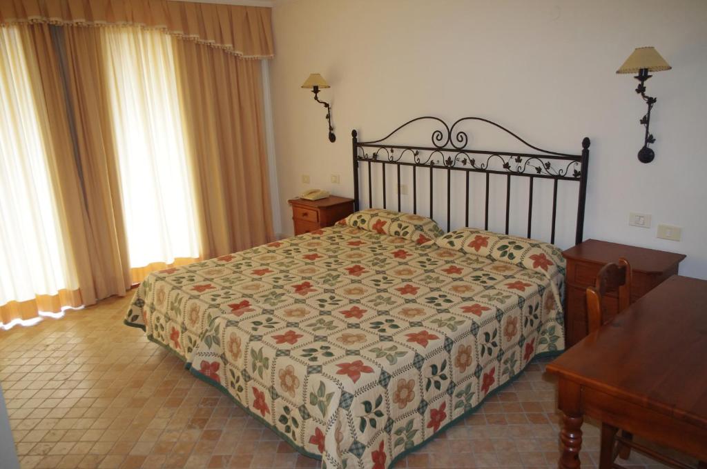 Apartment Standard 1 Bedroom Sea View Upper Floor 1