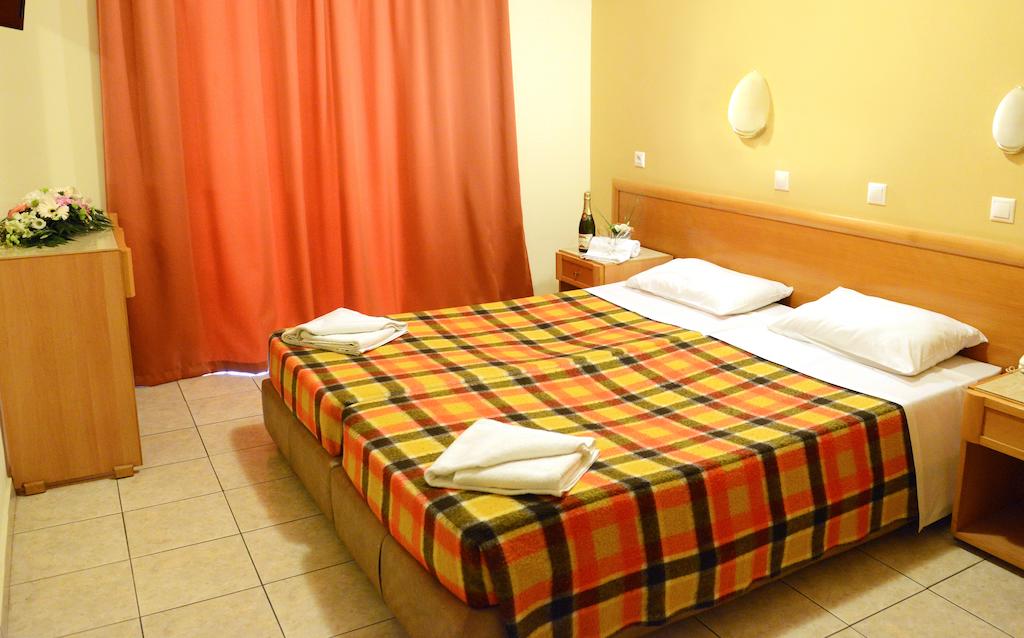 Double Room 2