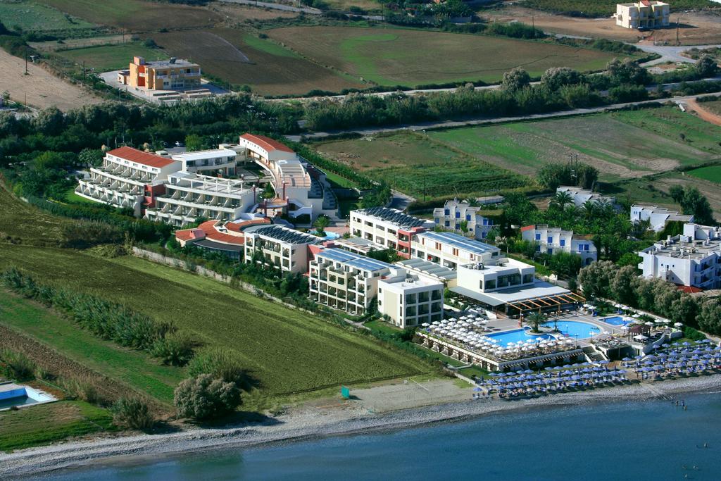 Hydramis Palace Beach Resort