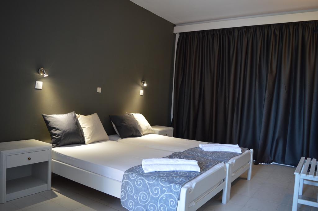Double Room Balcony Or Terrace 1