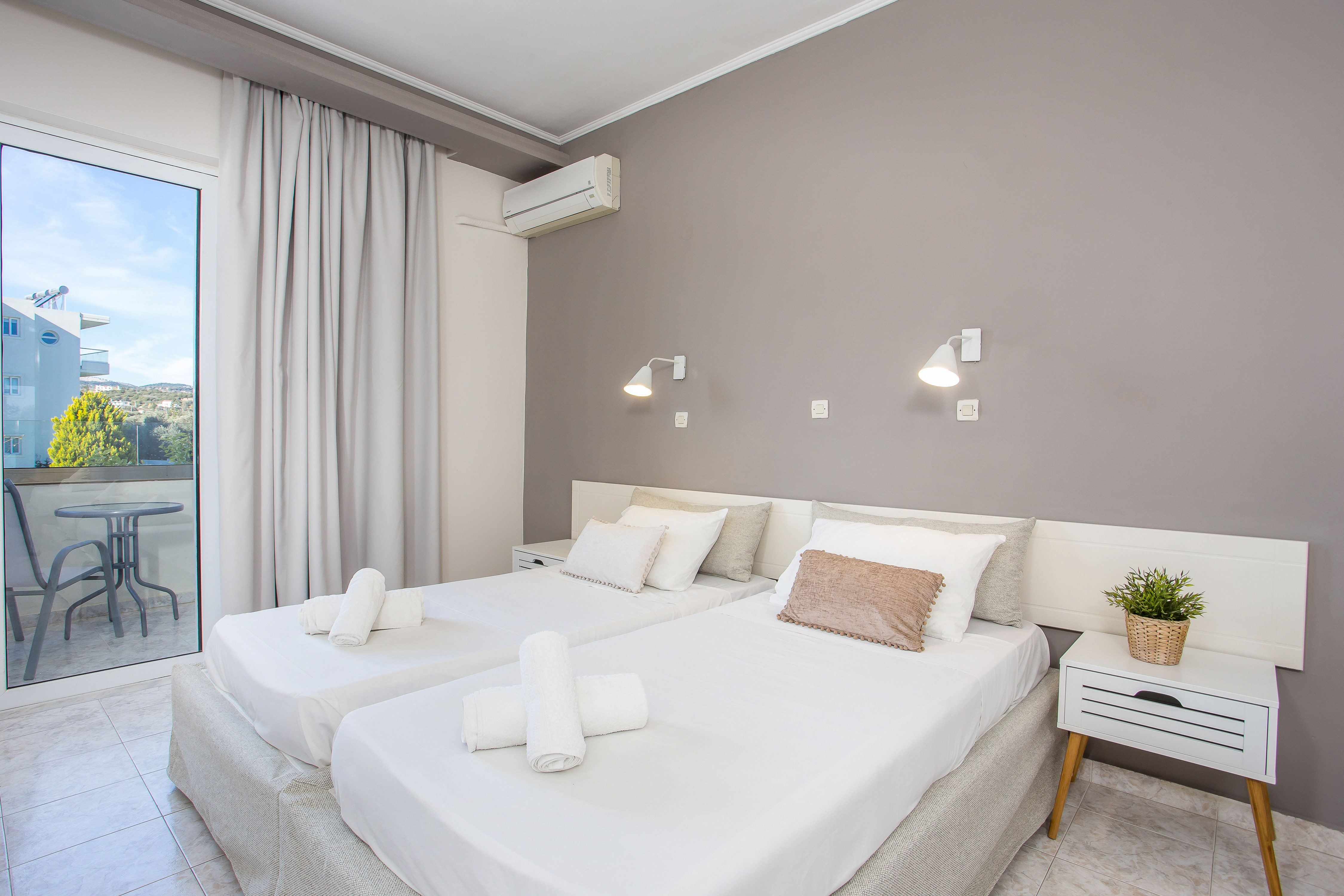 Standard Double Room with Balcony 1