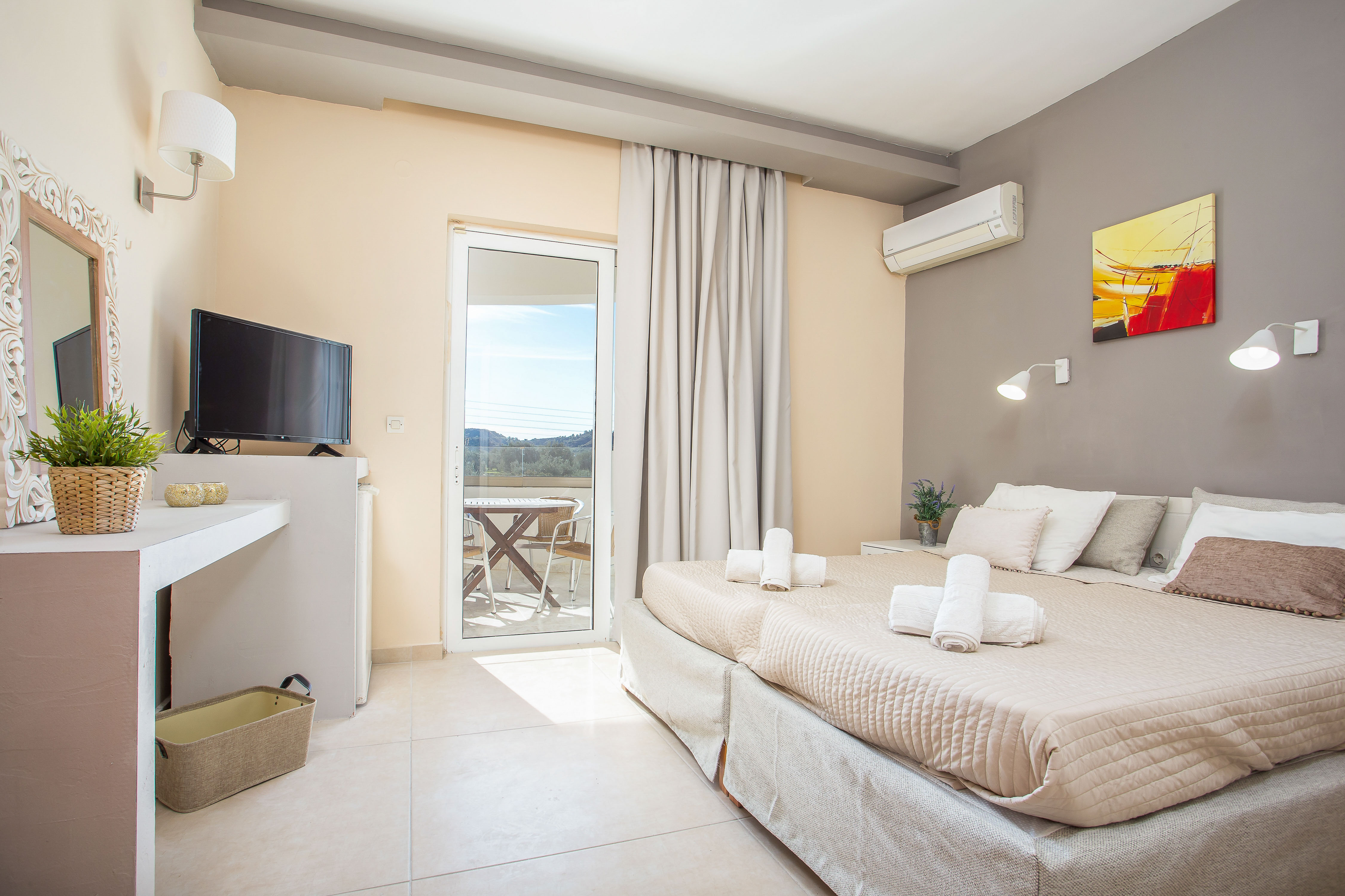 Family 1 Bedroom Room with Balcony 2